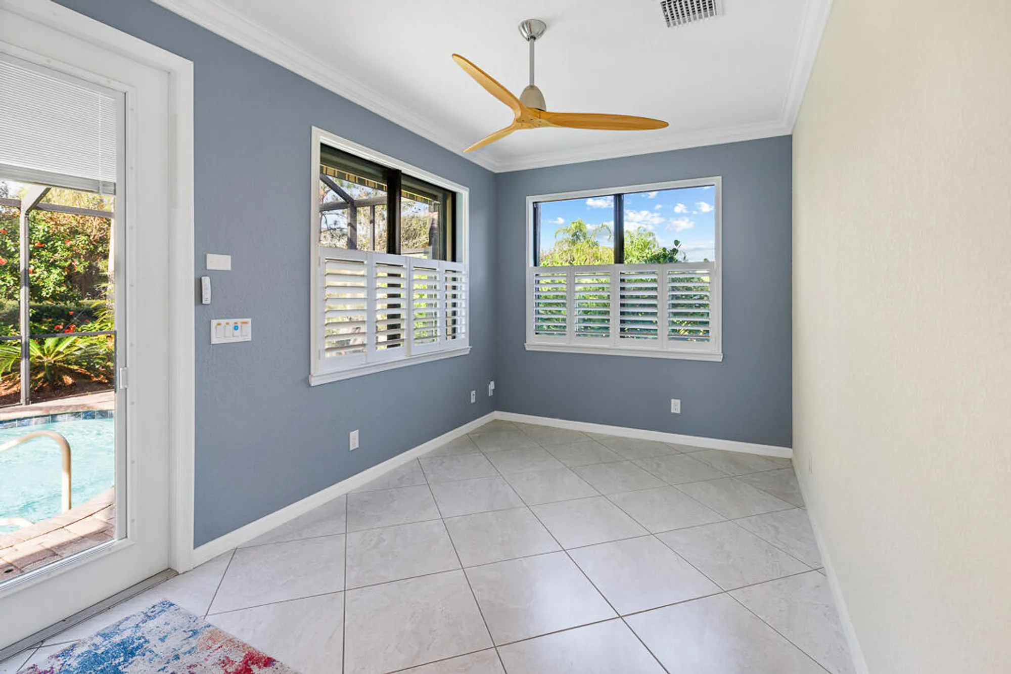 Property Slideshow image 13 of 84 | 568 se monet dr, Port Saint Lucie, FL, 34984