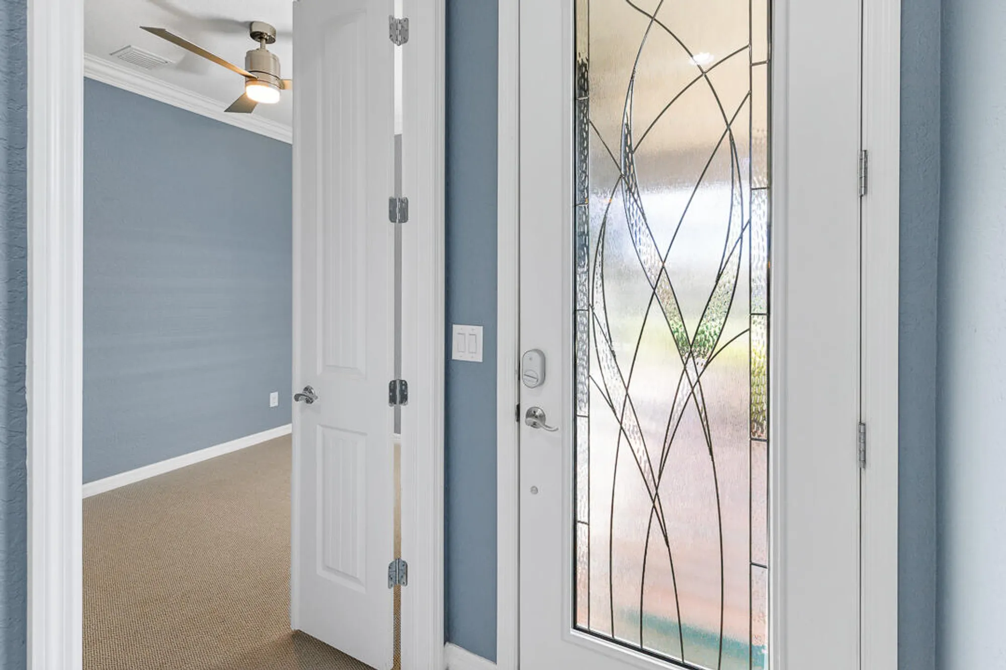 Property Slideshow image 23 of 84 | 568 se monet dr, Port Saint Lucie, FL, 34984