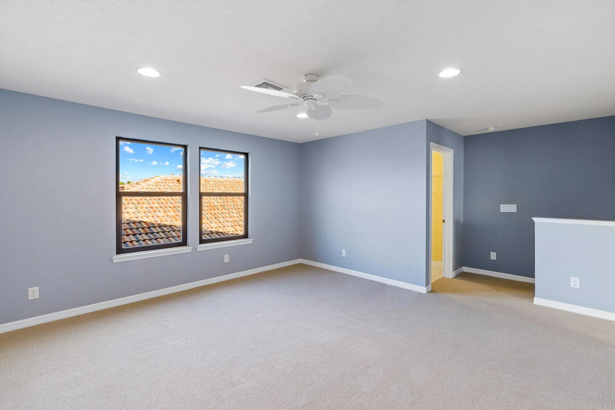 Property Slideshow image 29 of 84 | 568 se monet dr, Port Saint Lucie, FL, 34984