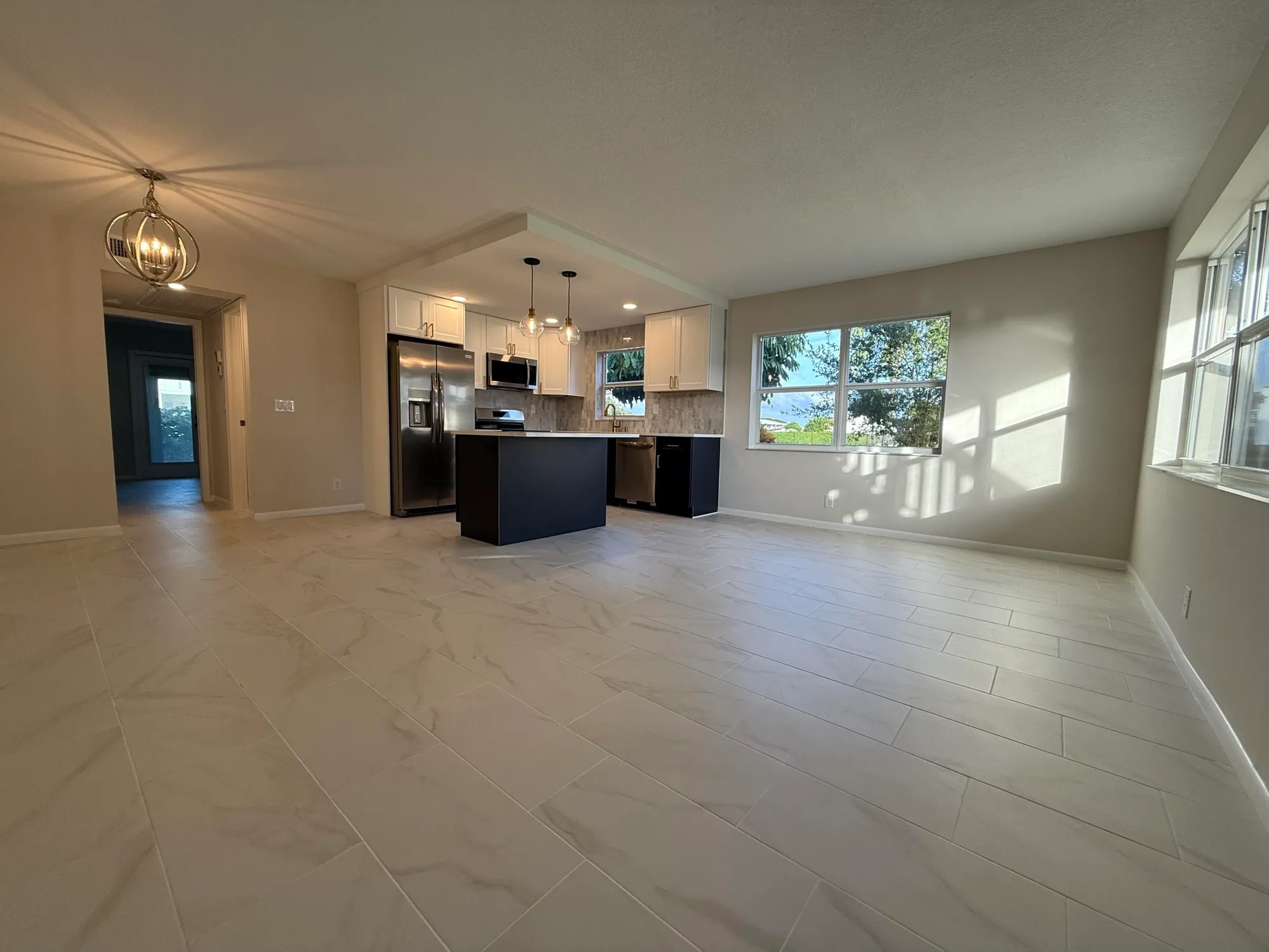 Property Slideshow image 7 of 16 | 13 northampton a a, West Palm Beach, FL, 33417