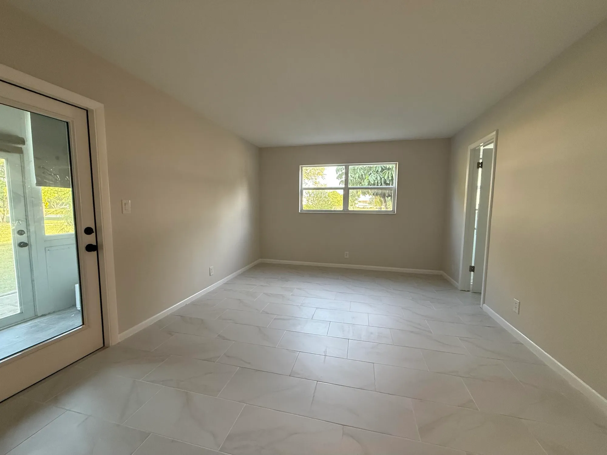 Property Slideshow image 13 of 16 | 13 northampton a a, West Palm Beach, FL, 33417