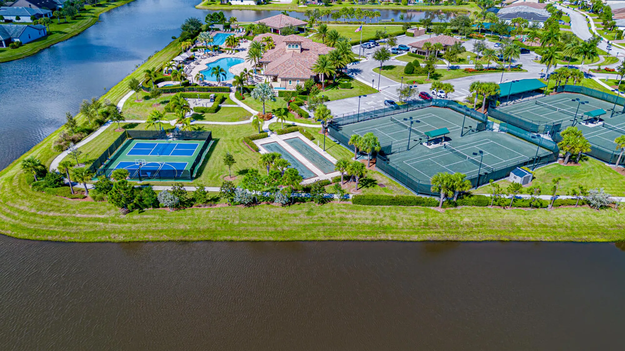 Property Slideshow image 73 of 84 | 568 se monet dr, Port Saint Lucie, FL, 34984