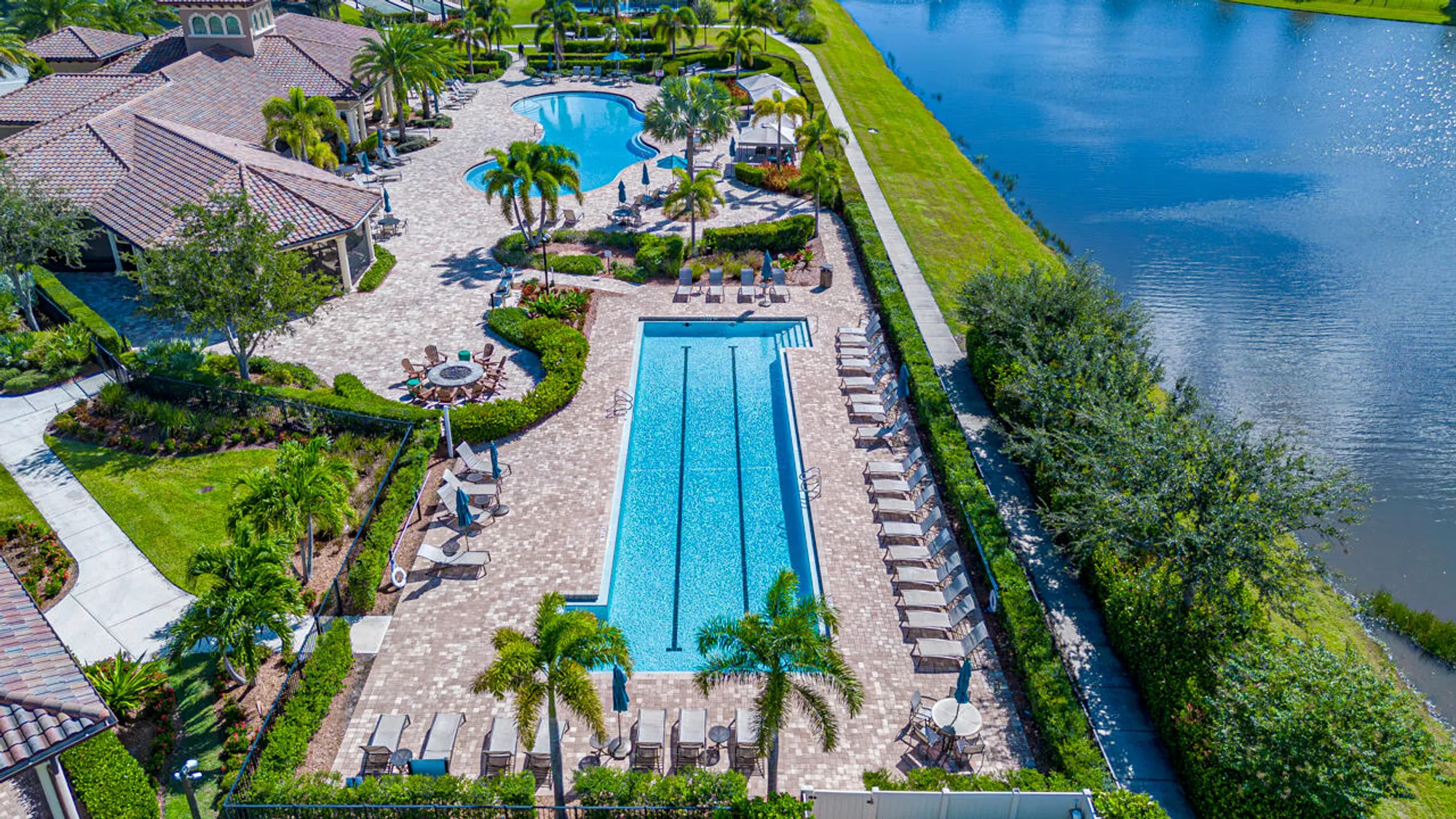 Property Slideshow image 65 of 84 | 568 se monet dr, Port Saint Lucie, FL, 34984