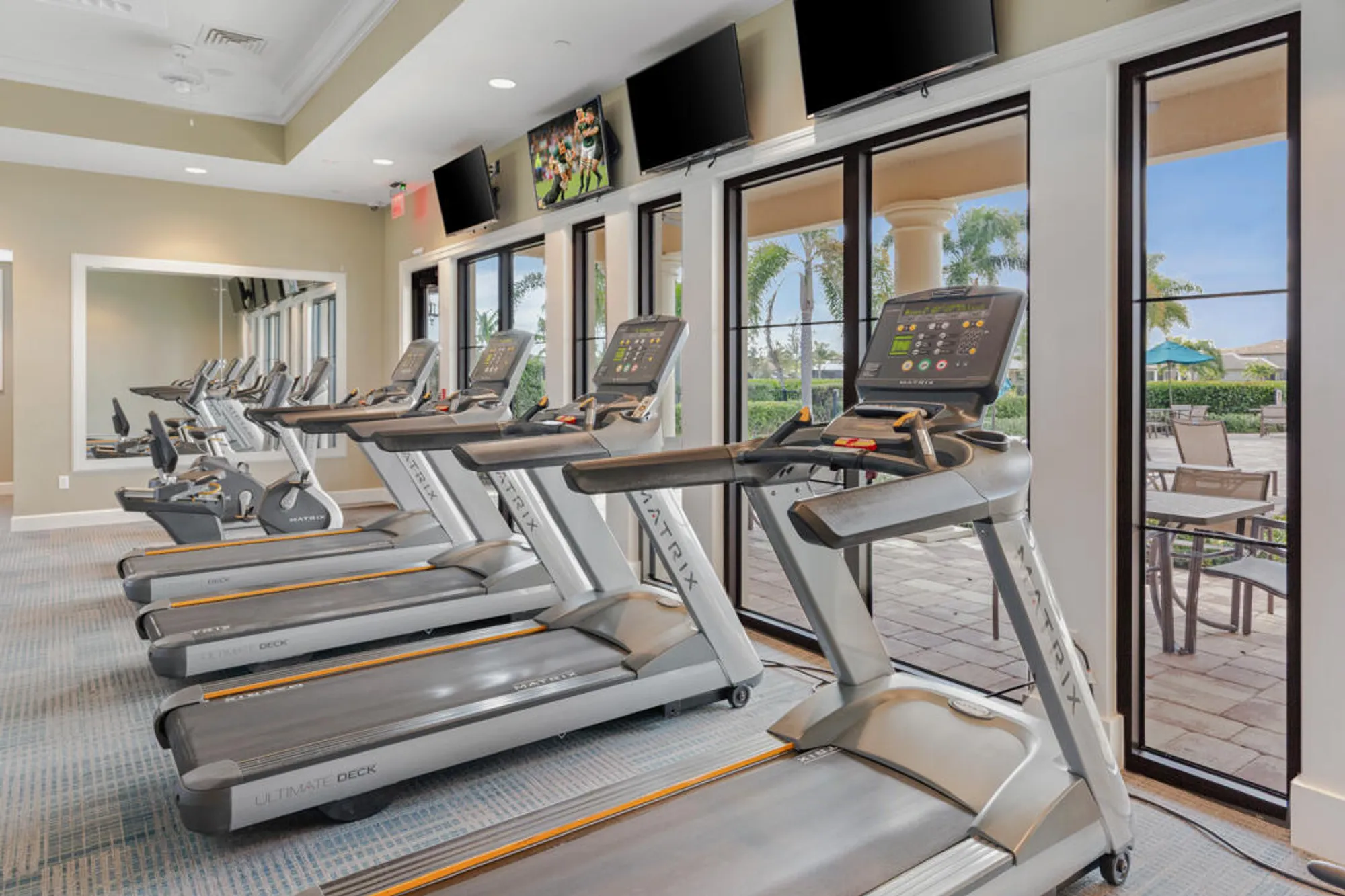 Property Slideshow image 52 of 84 | 568 se monet dr, Port Saint Lucie, FL, 34984