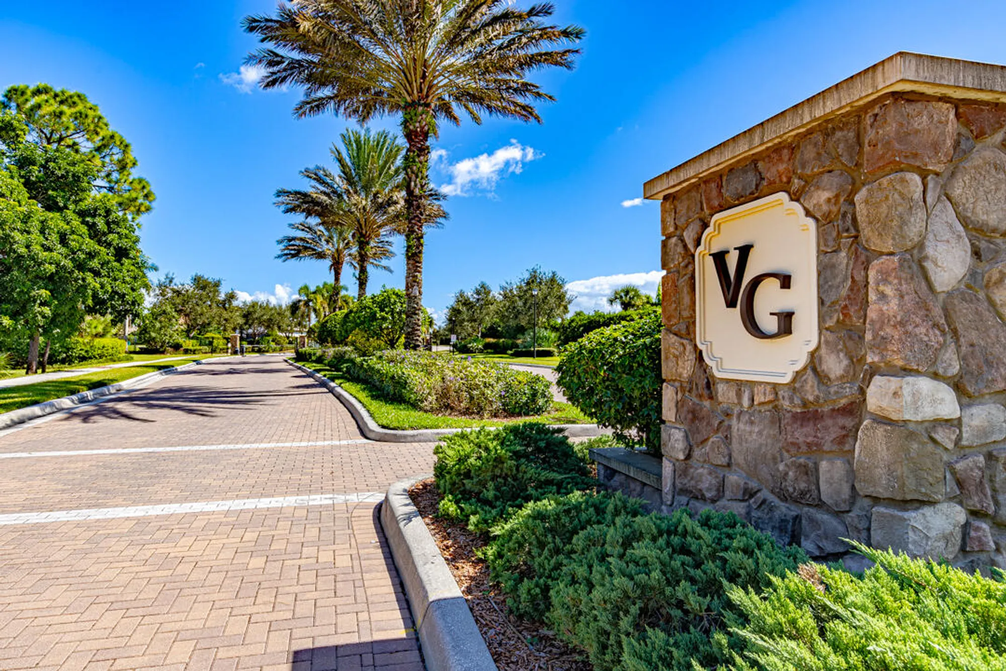 Property Slideshow image 82 of 84 | 568 se monet dr, Port Saint Lucie, FL, 34984