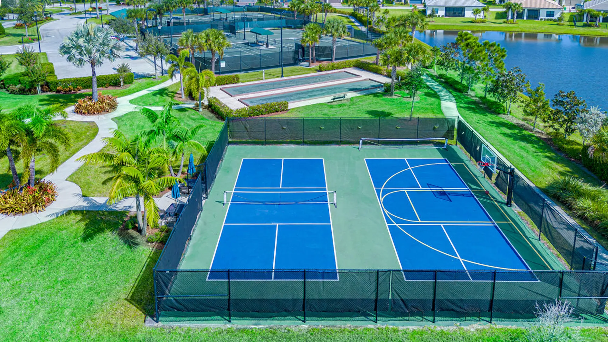 Property Slideshow image 71 of 84 | 568 se monet dr, Port Saint Lucie, FL, 34984