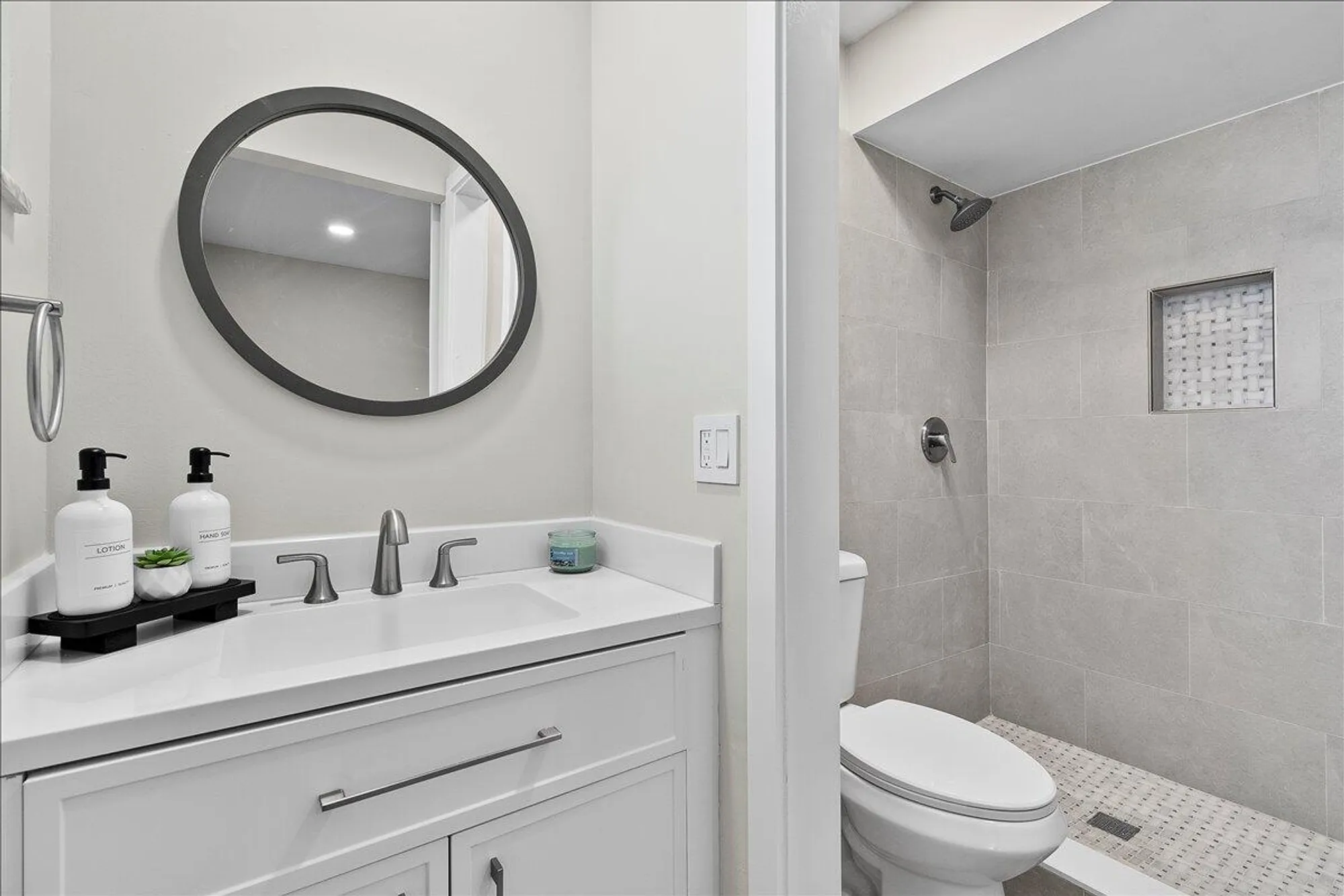 Property Slideshow image 9 of 41 | 769 nantucket cir, Lake Worth, FL, 33467