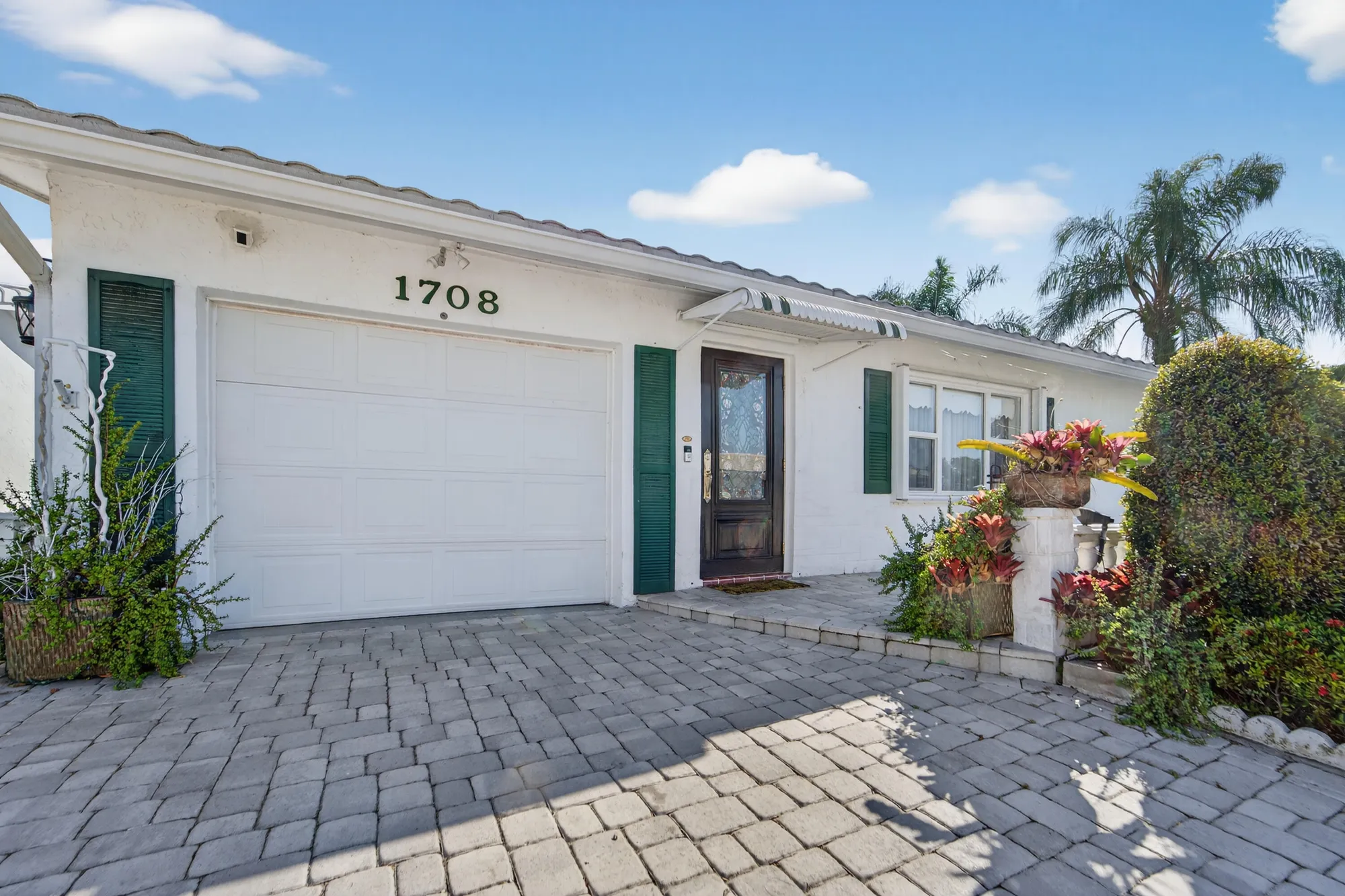 Property Slideshow image 4 of 38 | 1708 sw 21st st, Boynton Beach, FL, 33426