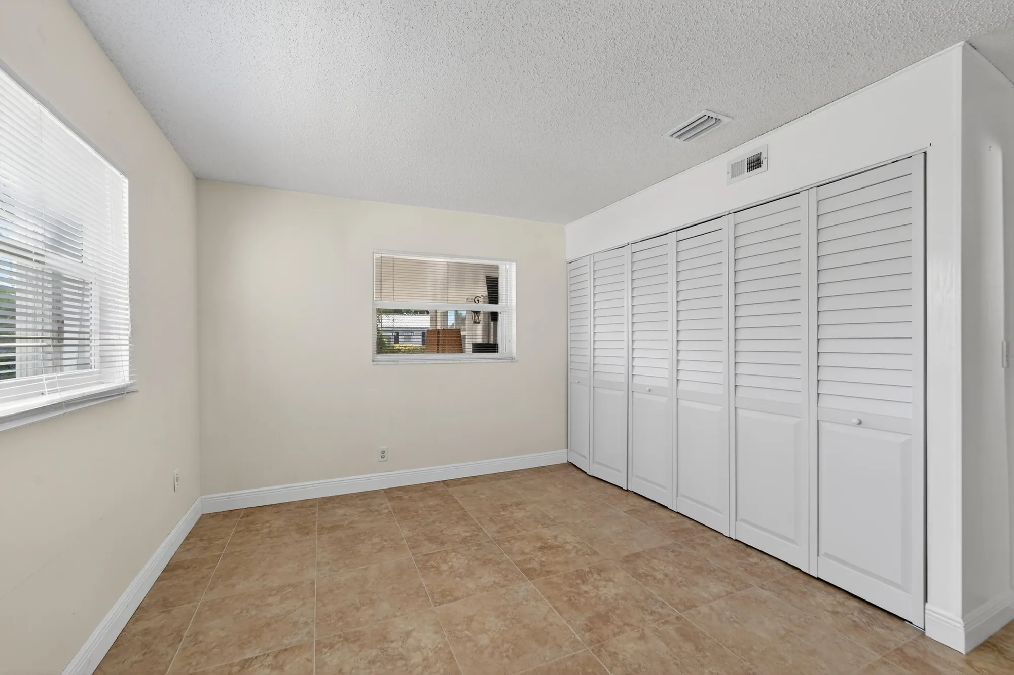 Property Slideshow image 31 of 38 | 1708 sw 21st st, Boynton Beach, FL, 33426