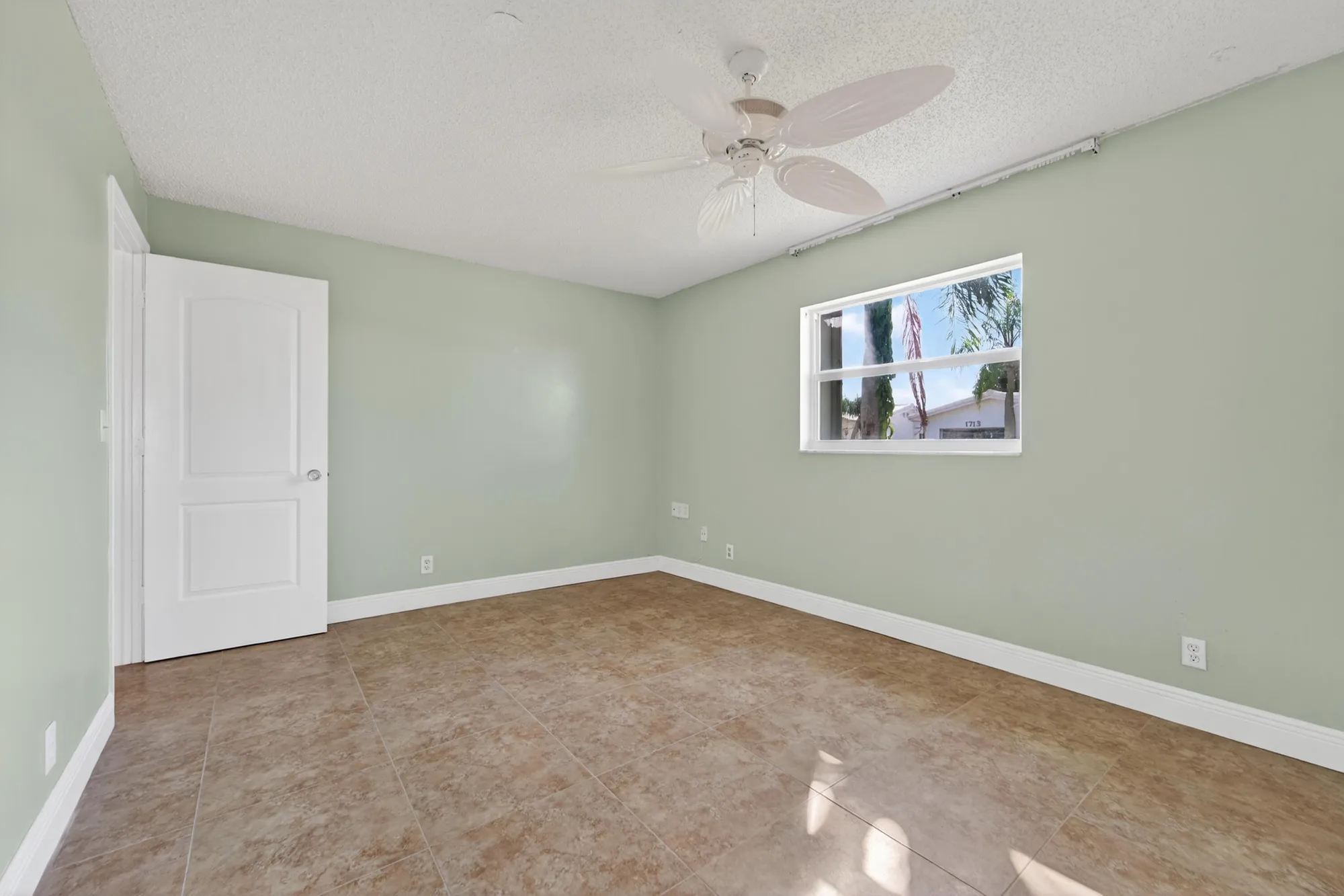 Property Slideshow image 22 of 38 | 1708 sw 21st st, Boynton Beach, FL, 33426