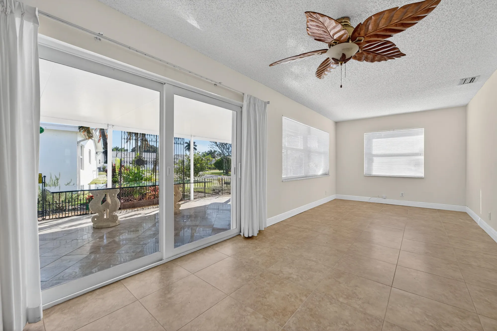 Property Slideshow image 20 of 38 | 1708 sw 21st st, Boynton Beach, FL, 33426