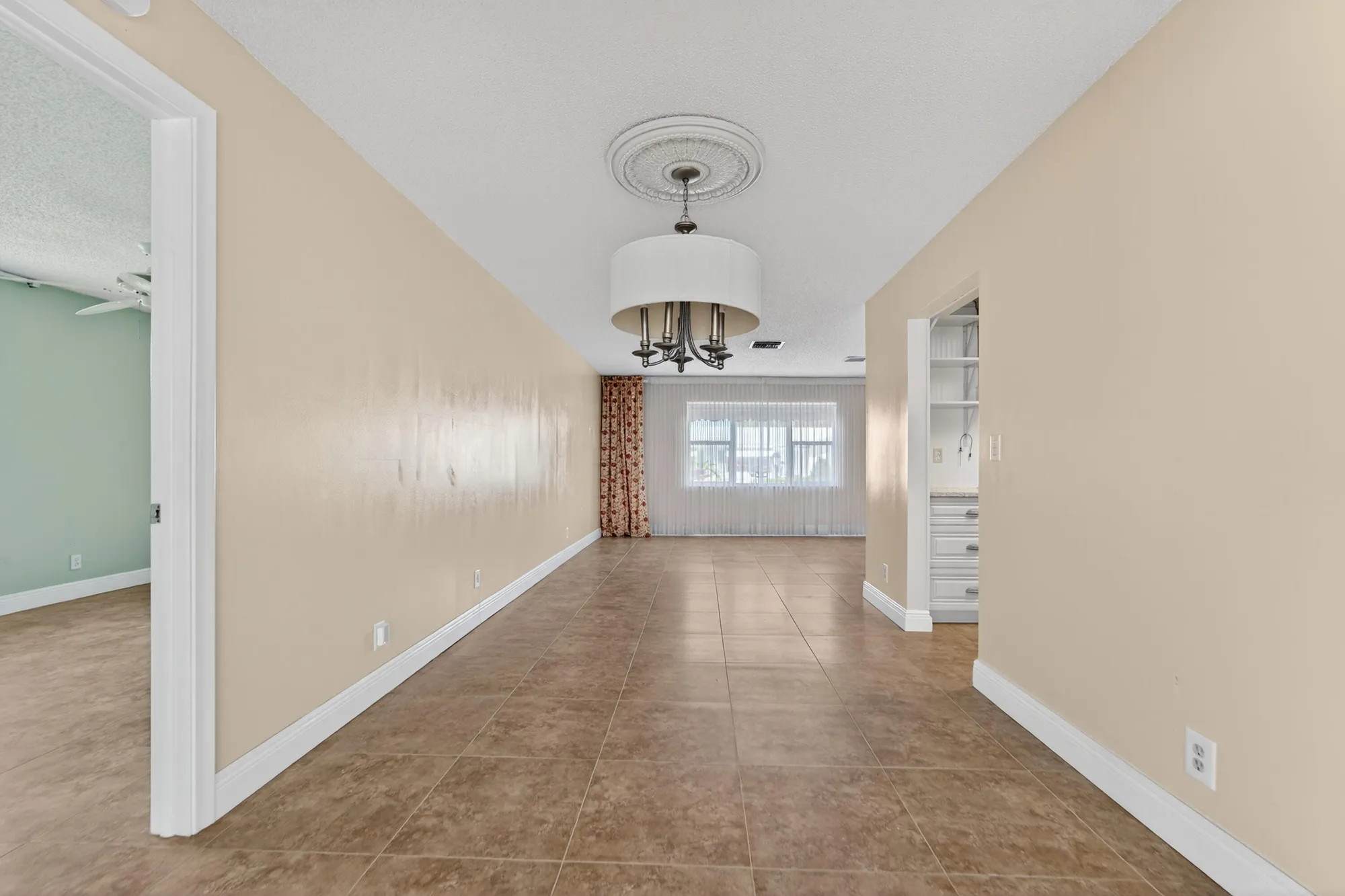 Property Slideshow image 14 of 38 | 1708 sw 21st st, Boynton Beach, FL, 33426