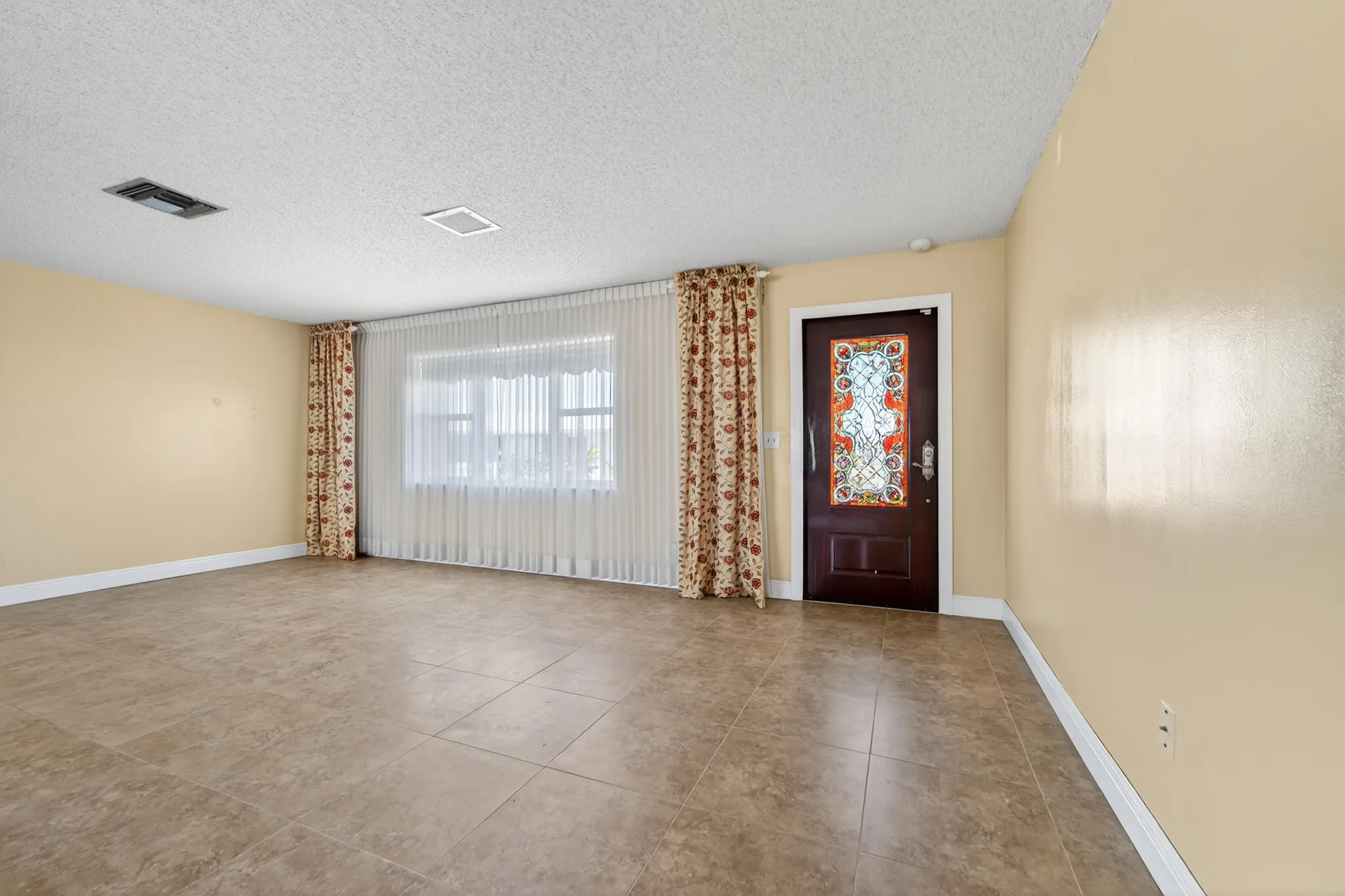 Property Slideshow image 10 of 38 | 1708 sw 21st st, Boynton Beach, FL, 33426