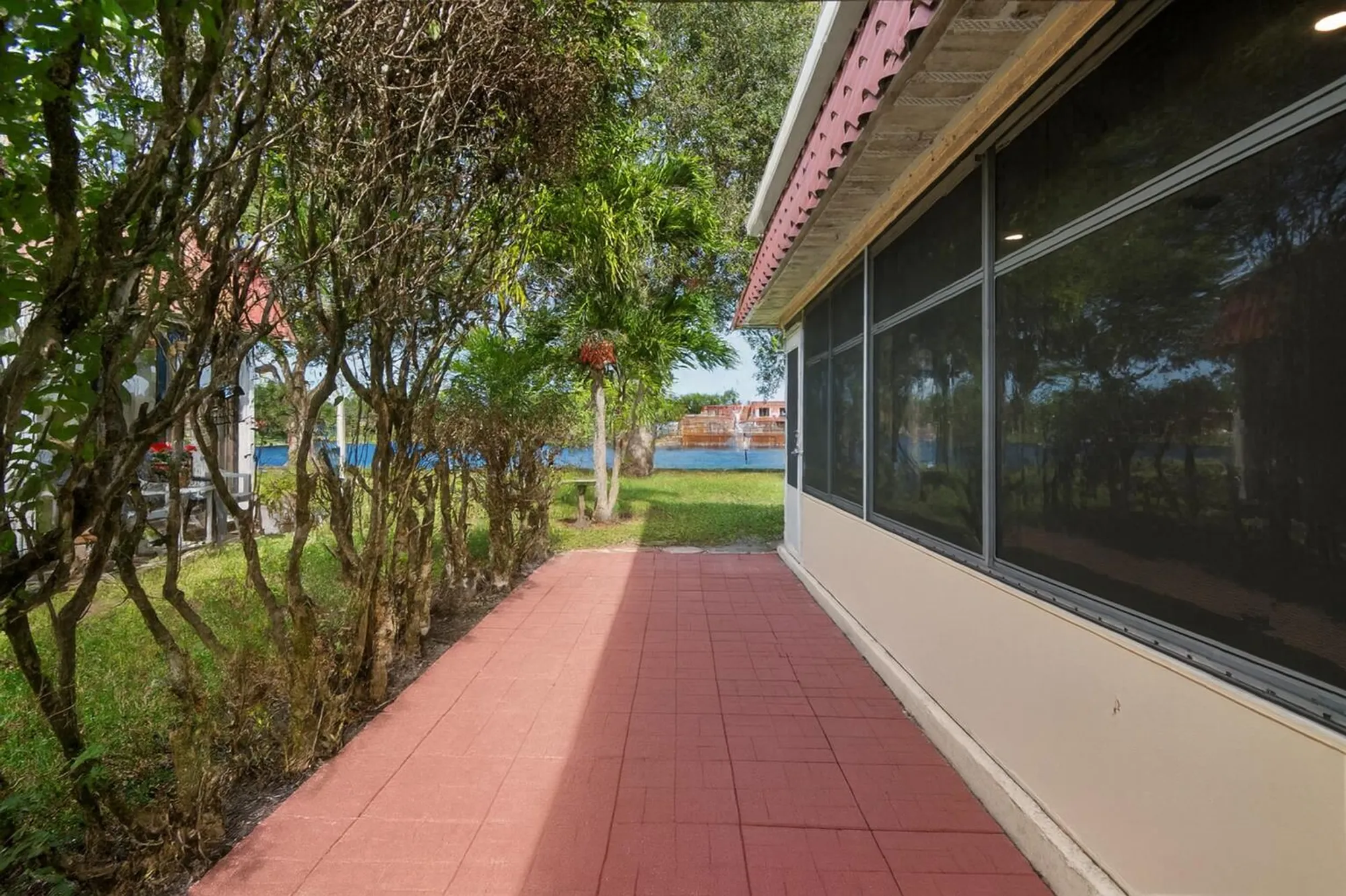 Property Slideshow image 15 of 41 | 769 nantucket cir, Lake Worth, FL, 33467