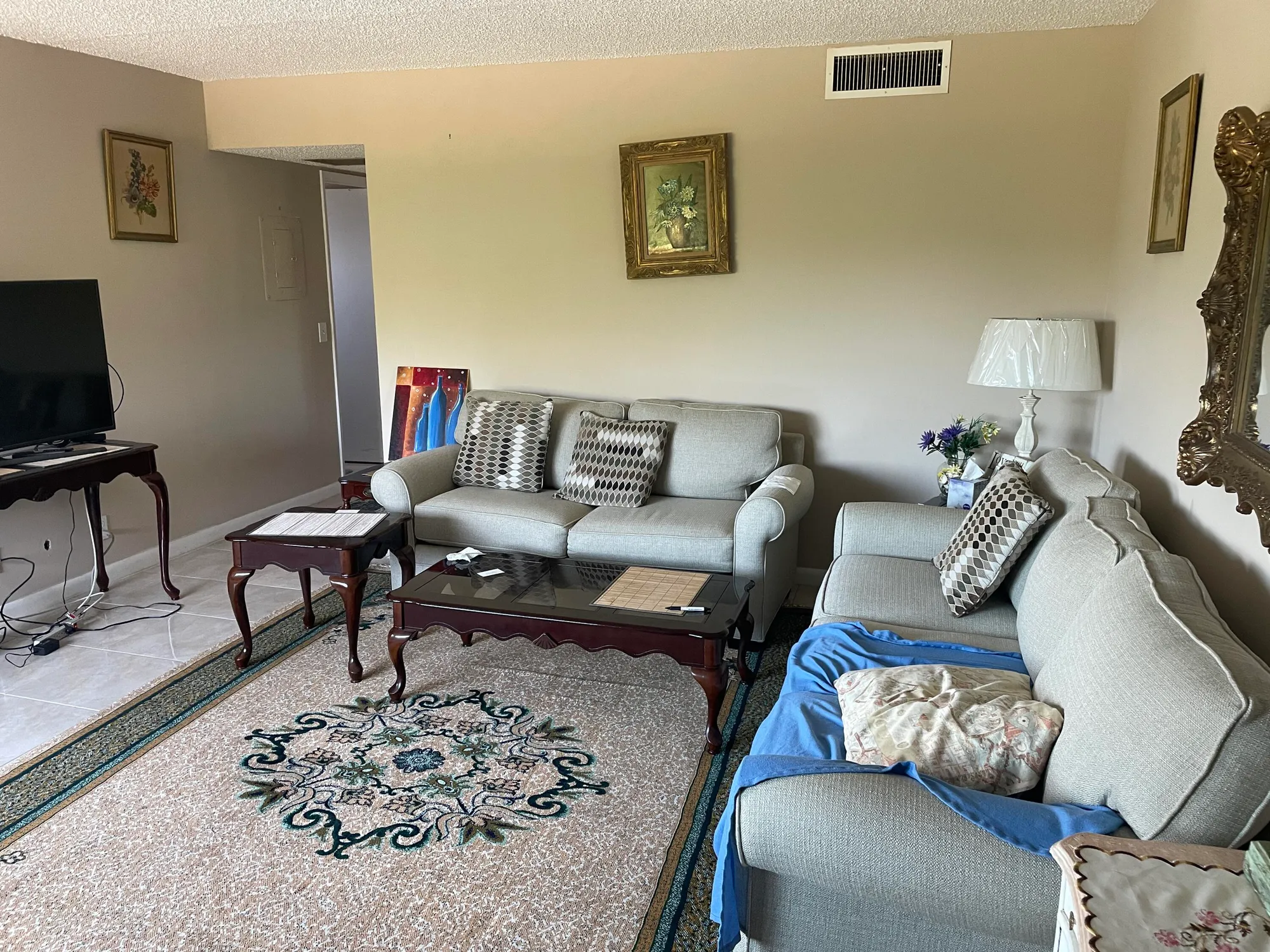 Property Slideshow image 10 of 42 | 3300 springdale blvd apt 201, Palm Springs, FL, 33461