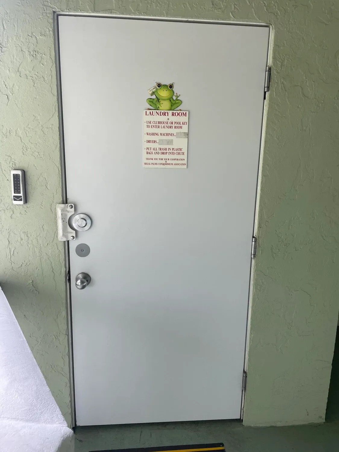 Property Slideshow image 36 of 42 | 3300 springdale blvd apt 201, Palm Springs, FL, 33461