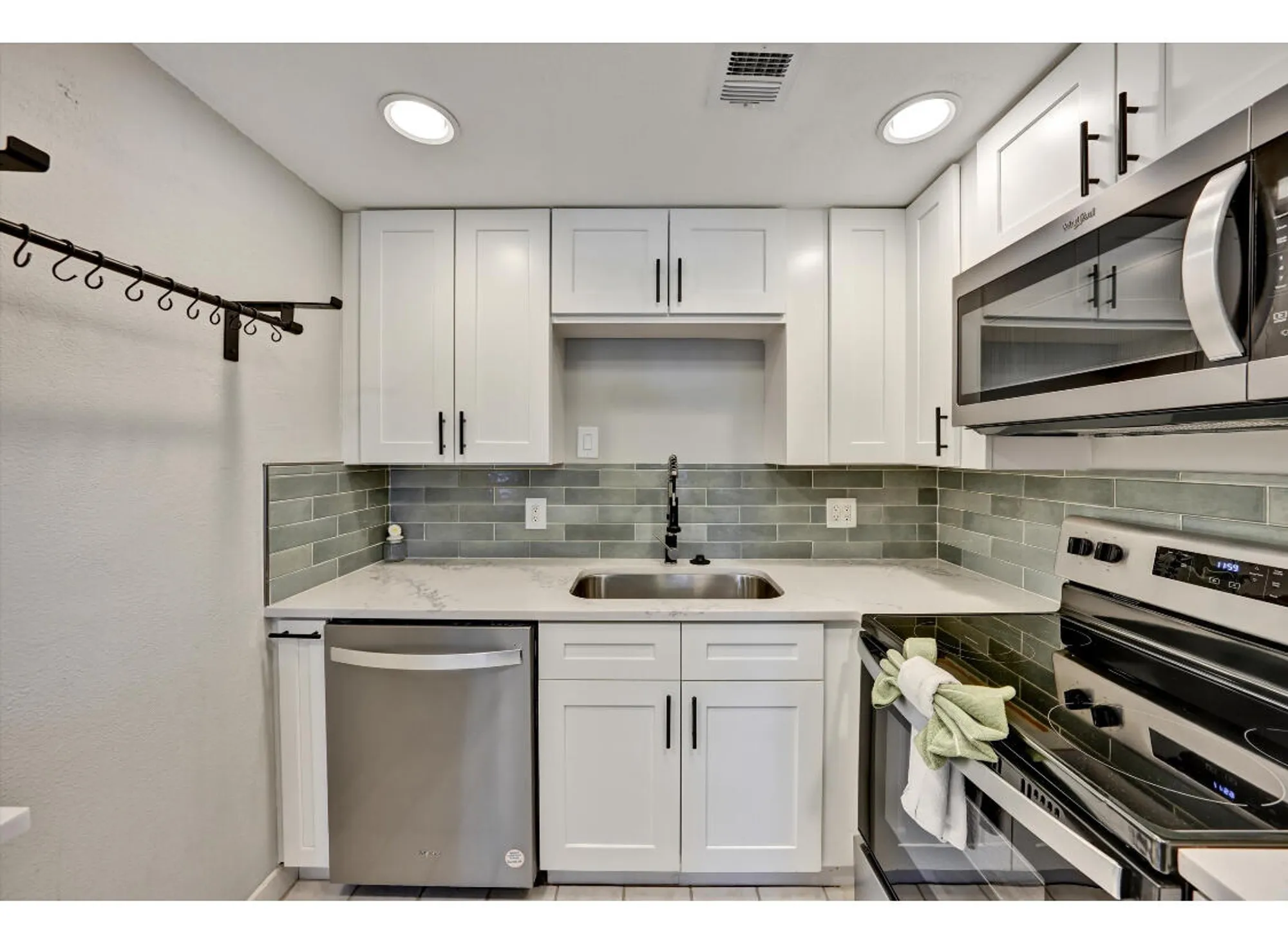 Property Slideshow image 1 of 24 | 209 northampton k k, West Palm Beach, FL, 33417