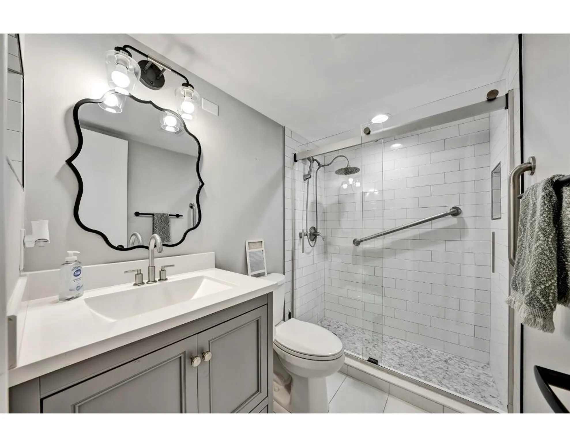 Property Slideshow image 10 of 24 | 209 northampton k k, West Palm Beach, FL, 33417