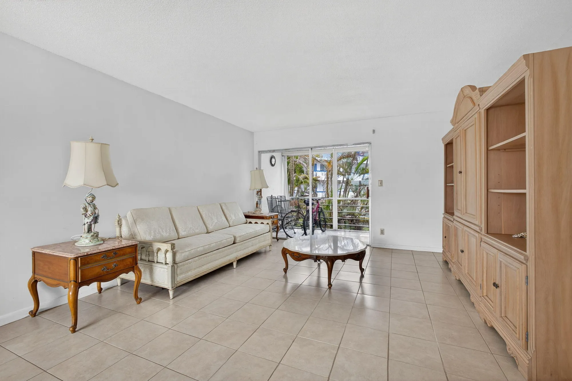 Property Slideshow image 9 of 33 | 26 golfs edge, West Palm Beach, FL, 33417