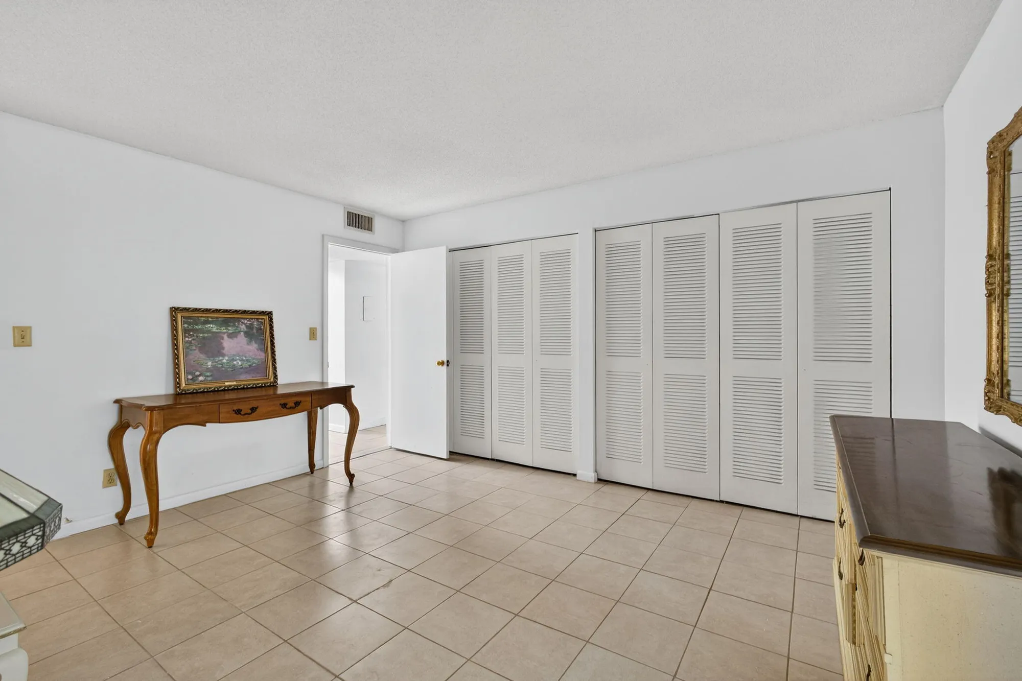 Property Slideshow image 12 of 33 | 26 golfs edge, West Palm Beach, FL, 33417