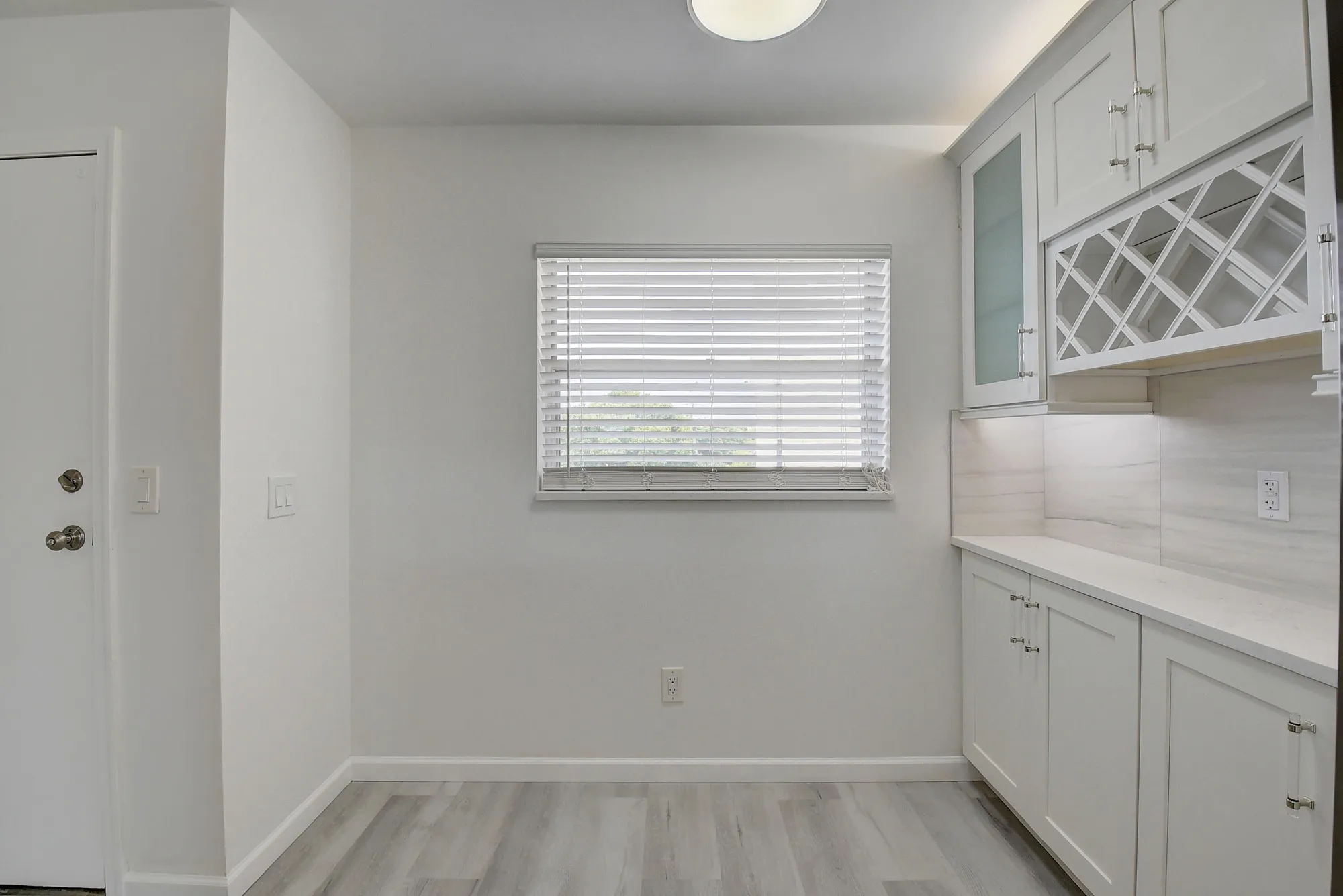 Property Slideshow image 14 of 41 | 23305 barwood ln 406, Boca Raton, FL, 33428