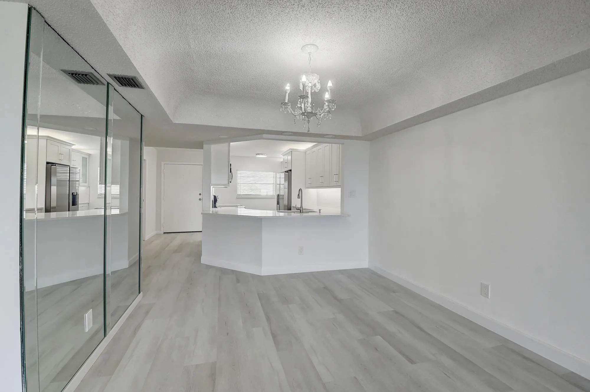 Property Slideshow image 3 of 41 | 23305 barwood ln 406, Boca Raton, FL, 33428