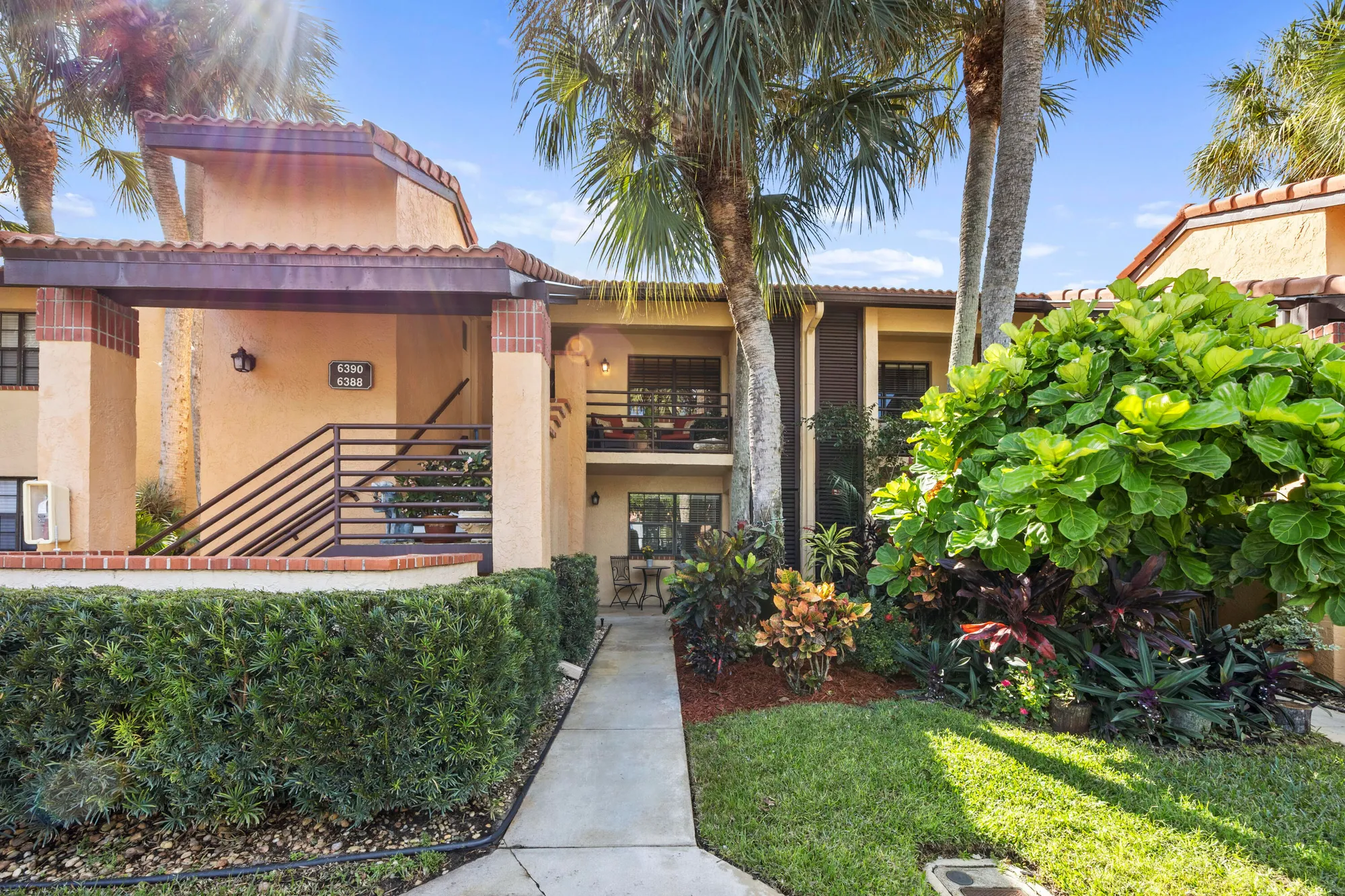 Property Slideshow image 20 of 25 | 6388 aspen glen cir, Boynton Beach, FL, 33437