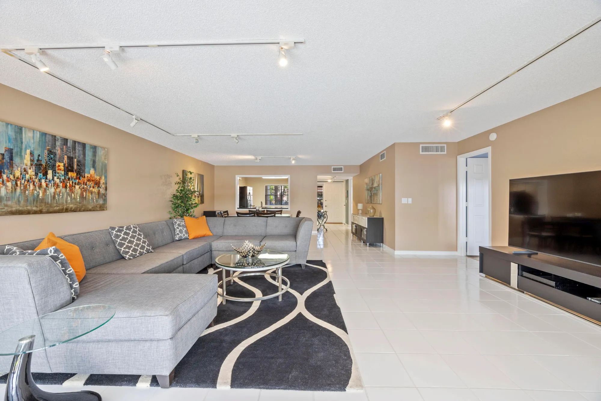Property Slideshow image 3 of 25 | 6388 aspen glen cir, Boynton Beach, FL, 33437