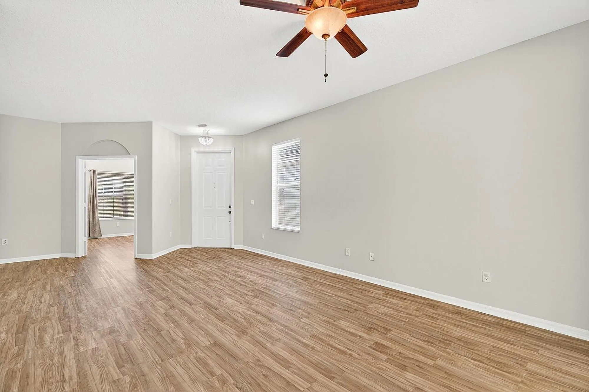 Property Slideshow image 6 of 26 | 313 sw perdido key st, Port Saint Lucie, FL, 34986