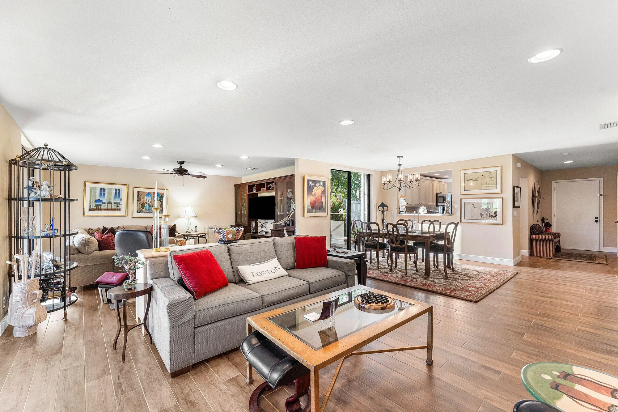 Property Slideshow image 16 of 62 | 67 eastgate dr c, Boynton Beach, FL, 33436