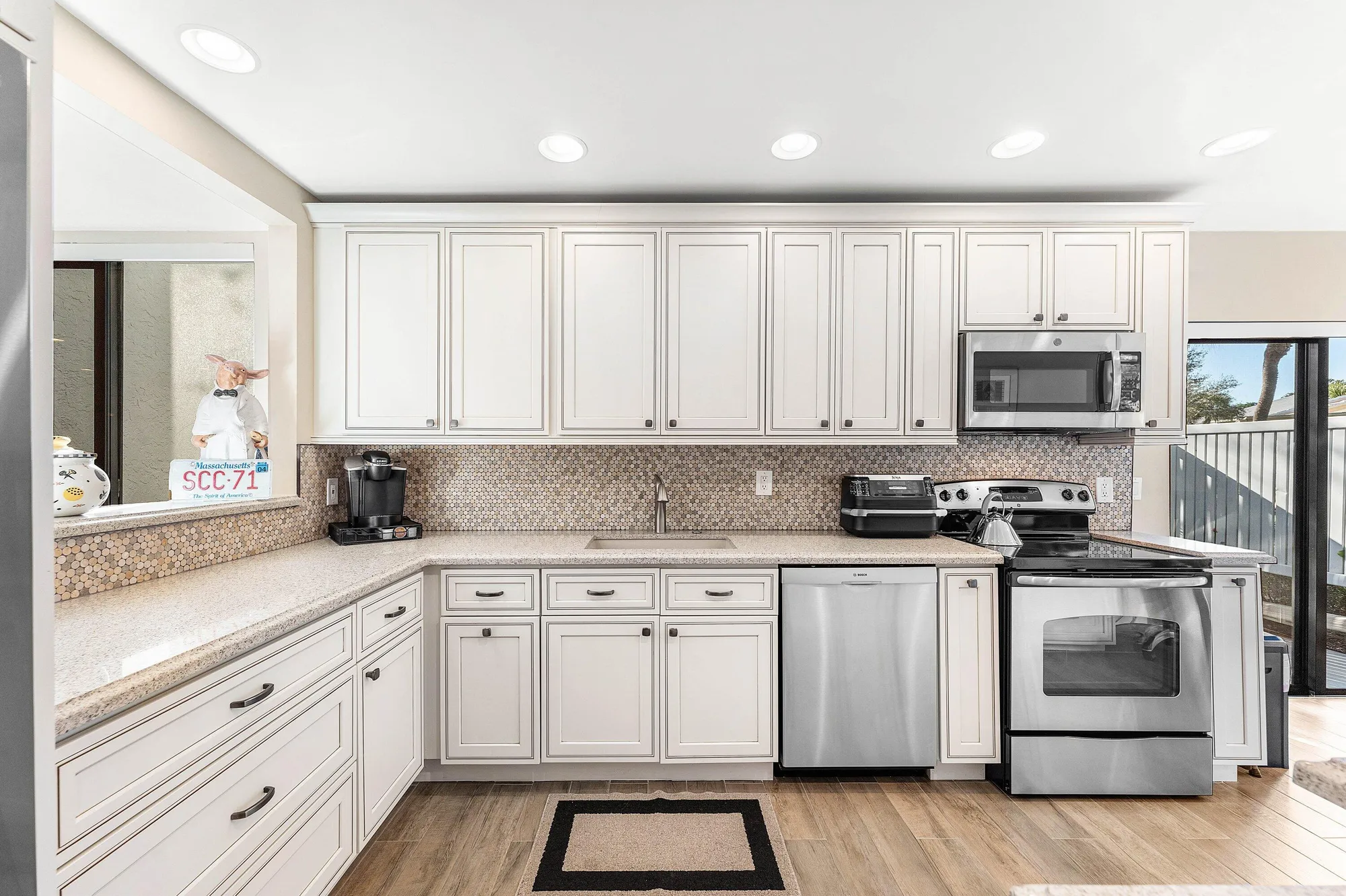 Property Slideshow image 19 of 62 | 67 eastgate dr c, Boynton Beach, FL, 33436