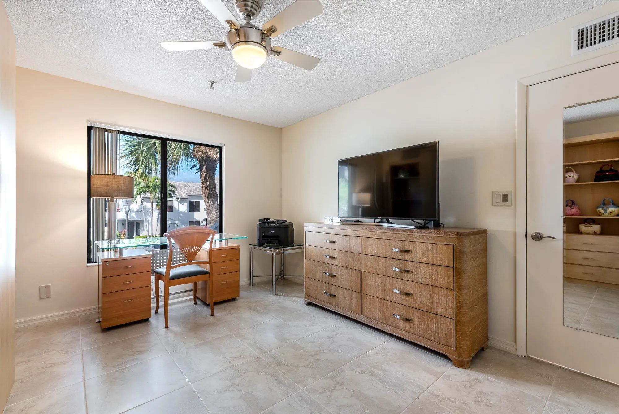 Property Slideshow image 18 of 65 | 7485 glendevon ln apt 1107, Delray Beach, FL, 33446