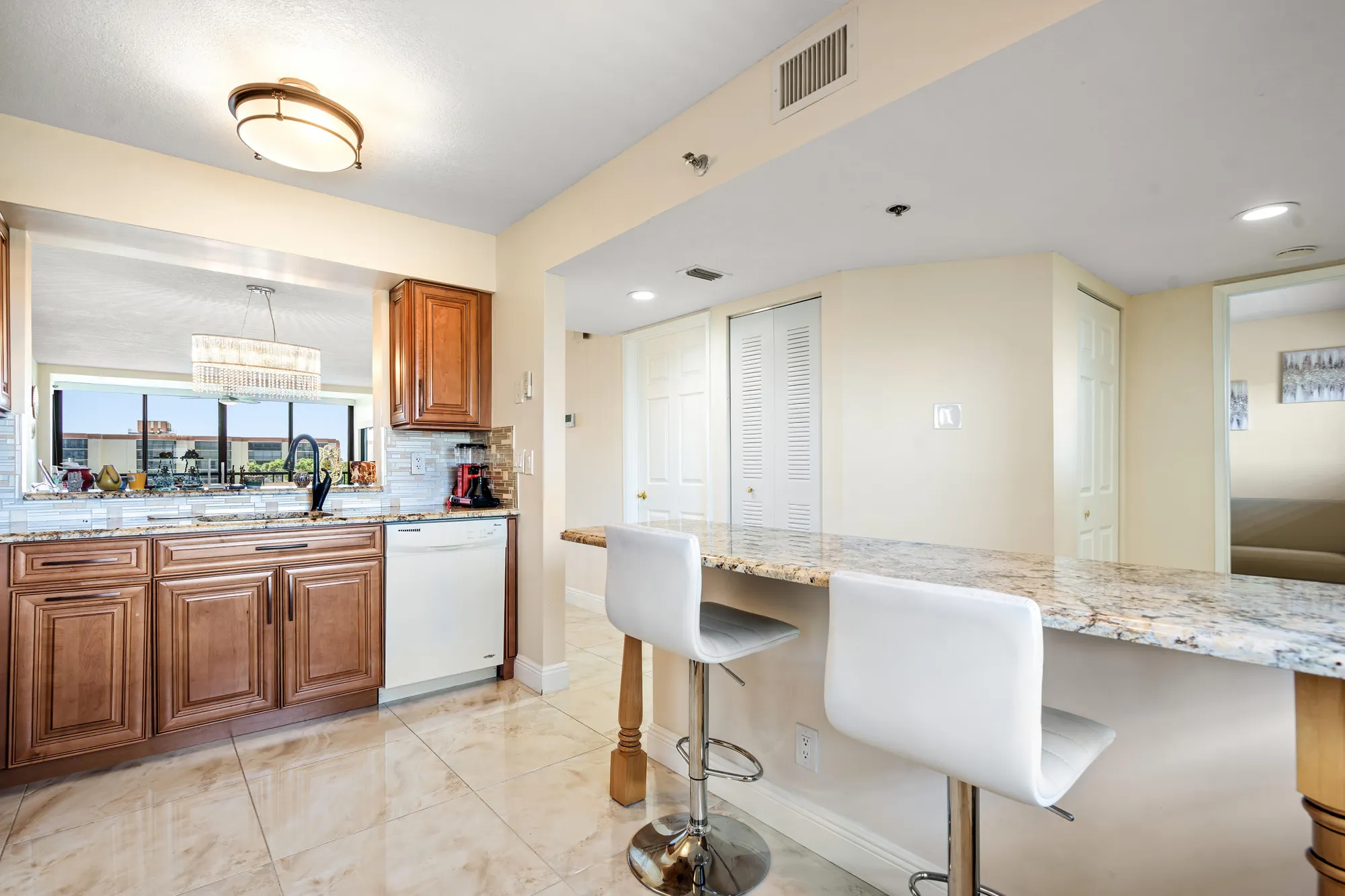 Property Slideshow image 10 of 36 | 7290 kinghurst dr apt 607, Delray Beach, FL, 33446