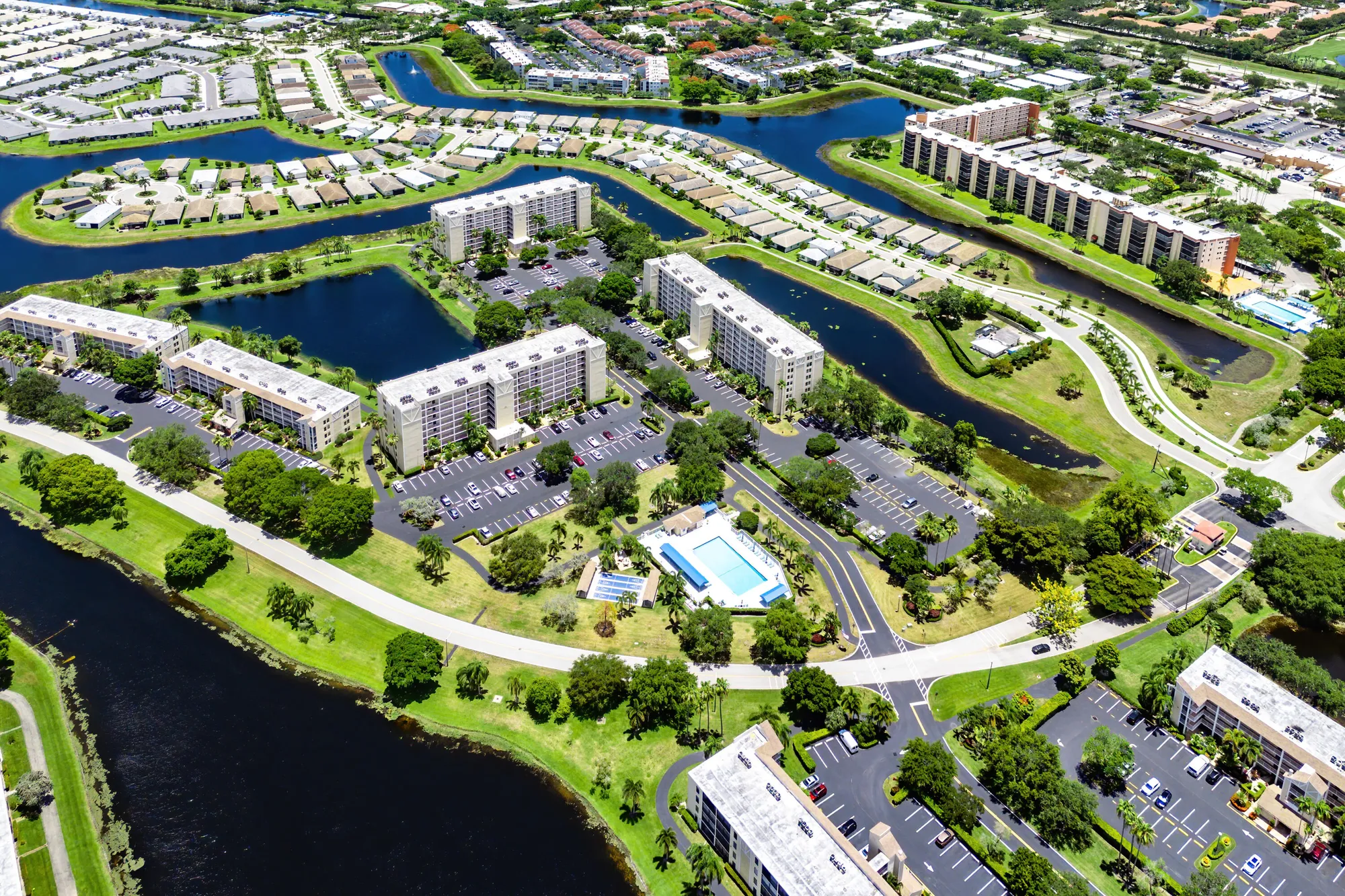 Property Slideshow image 3 of 36 | 7290 kinghurst dr apt 607, Delray Beach, FL, 33446