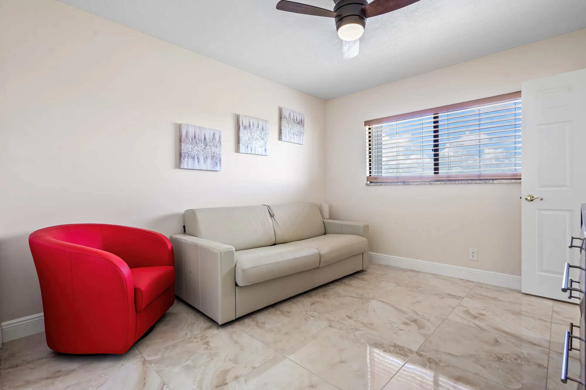 Property Slideshow image 28 of 36 | 7290 kinghurst dr apt 607, Delray Beach, FL, 33446