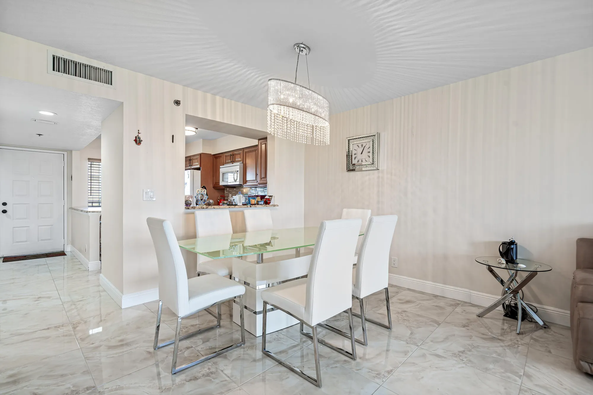 Property Slideshow image 13 of 36 | 7290 kinghurst dr apt 607, Delray Beach, FL, 33446