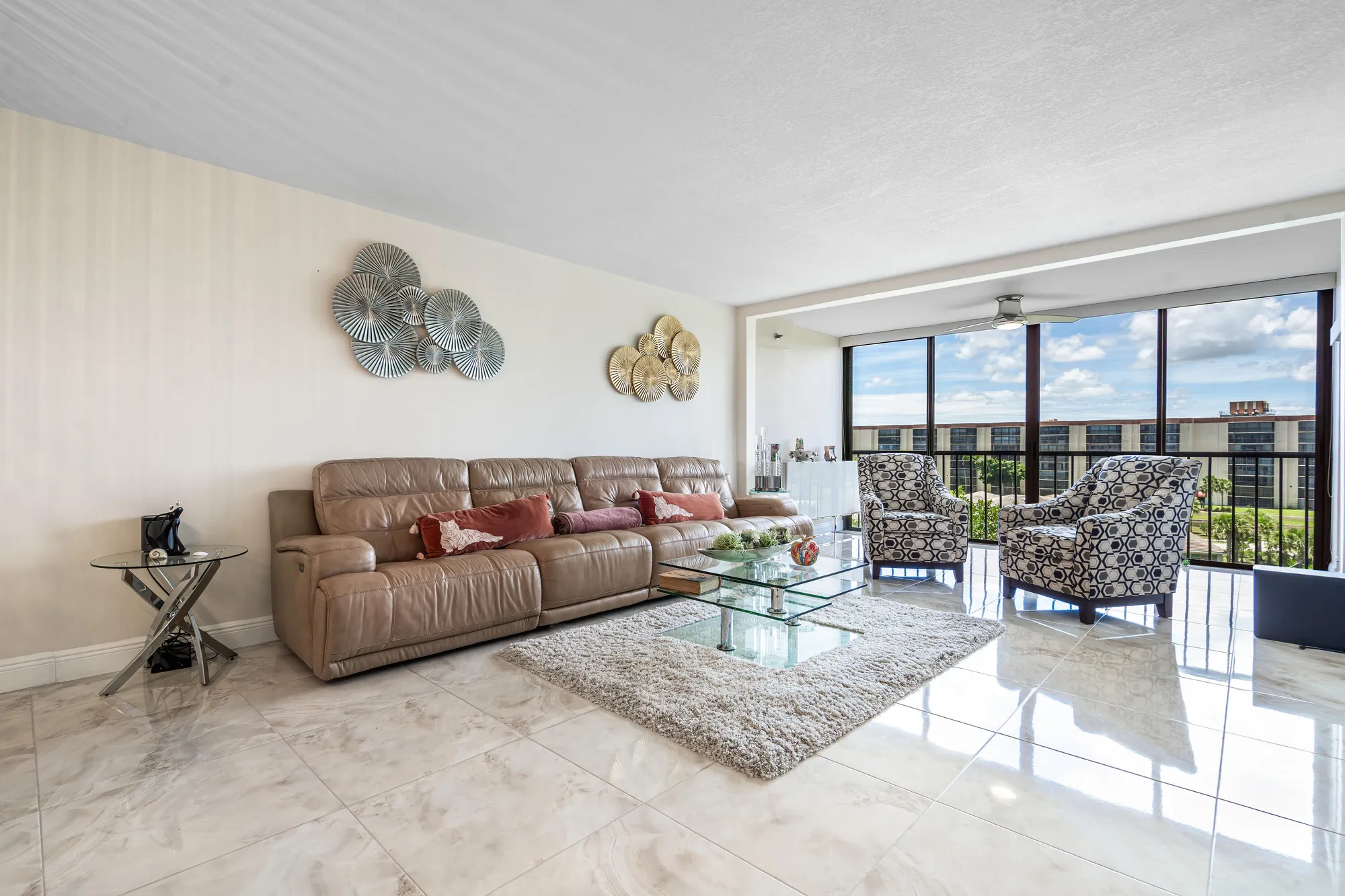 Property Slideshow image 14 of 36 | 7290 kinghurst dr apt 607, Delray Beach, FL, 33446