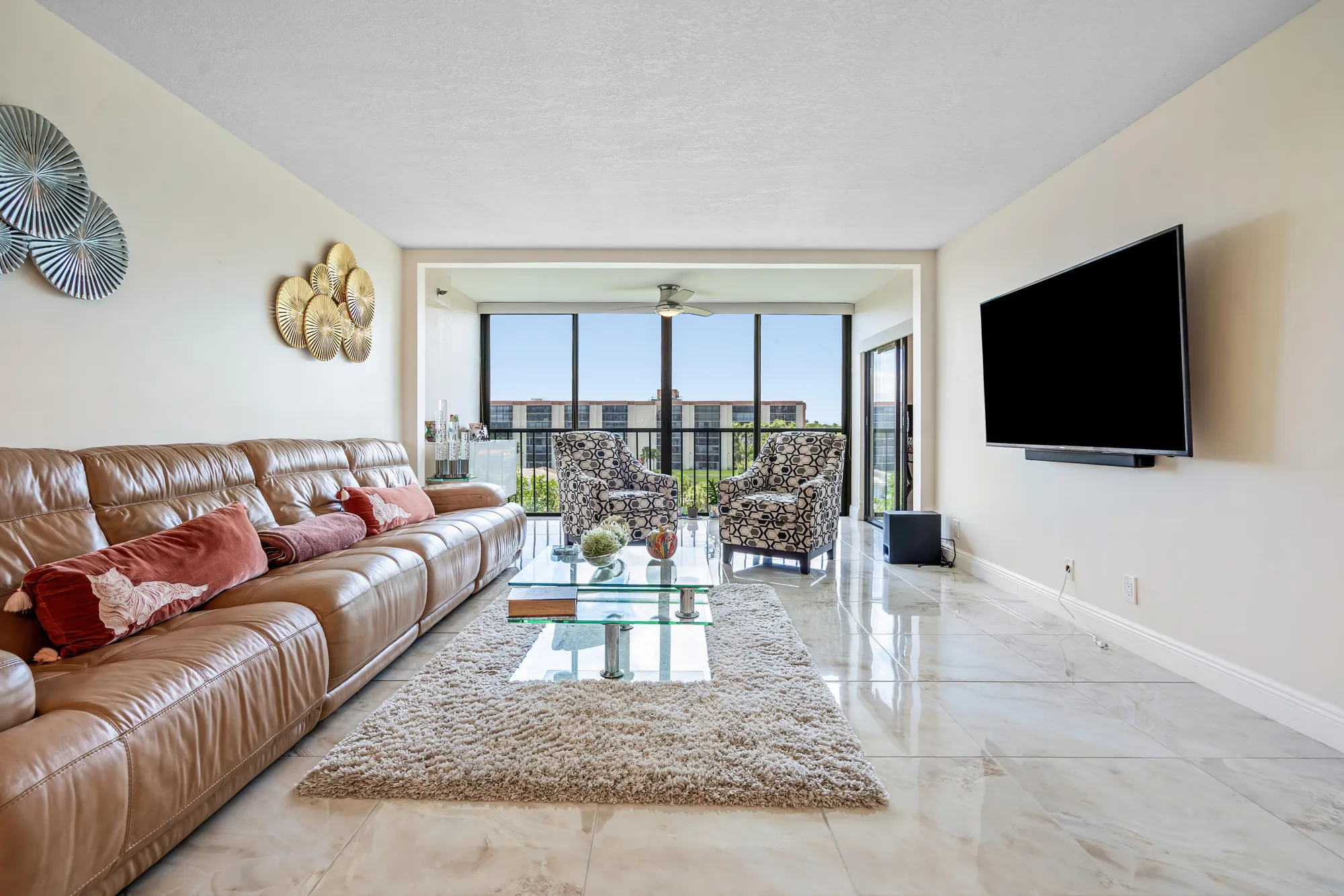 Property Slideshow image 15 of 36 | 7290 kinghurst dr apt 607, Delray Beach, FL, 33446
