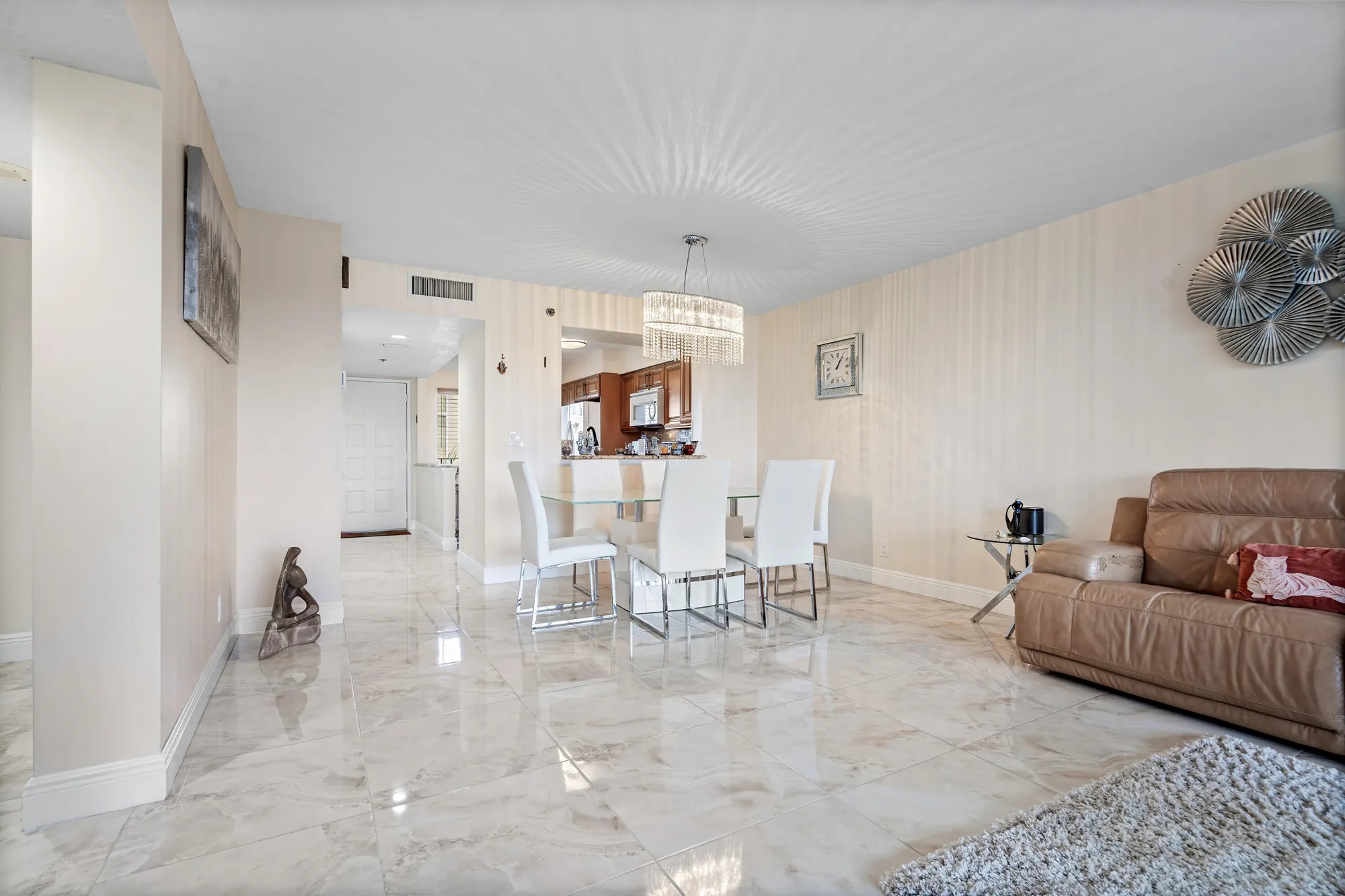 Property Slideshow image 16 of 36 | 7290 kinghurst dr apt 607, Delray Beach, FL, 33446