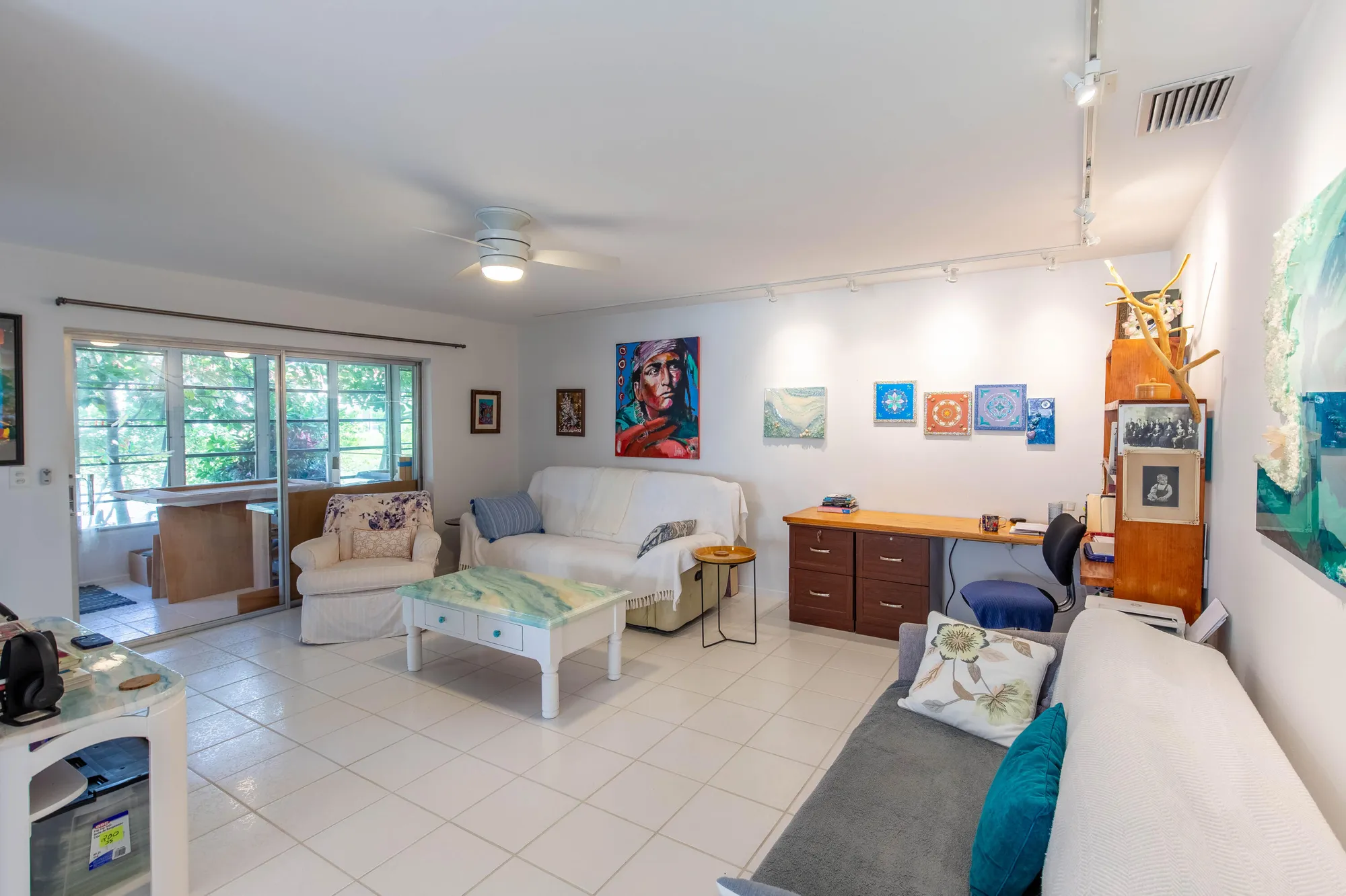 Property Slideshow image 16 of 30 | 147 lake gloria dr # 147, West Palm Beach, FL, 33411