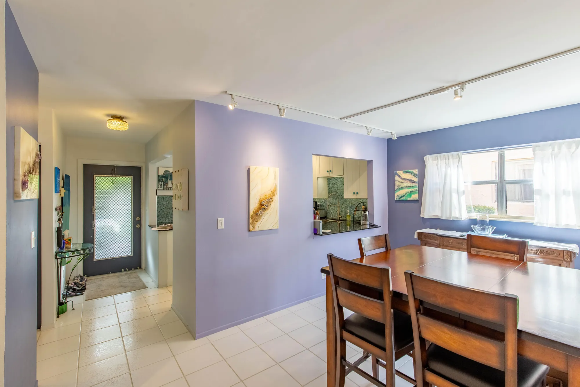 Property Slideshow image 17 of 30 | 147 lake gloria dr # 147, West Palm Beach, FL, 33411
