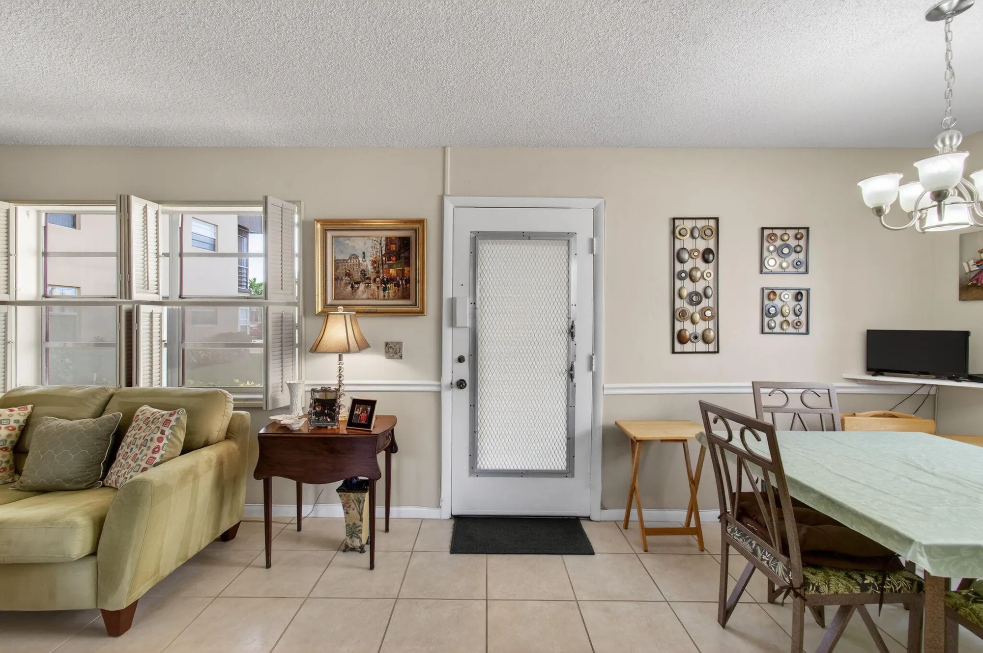 Property Slideshow image 5 of 50 | 773 burgundy q, Delray Beach, FL, 33484