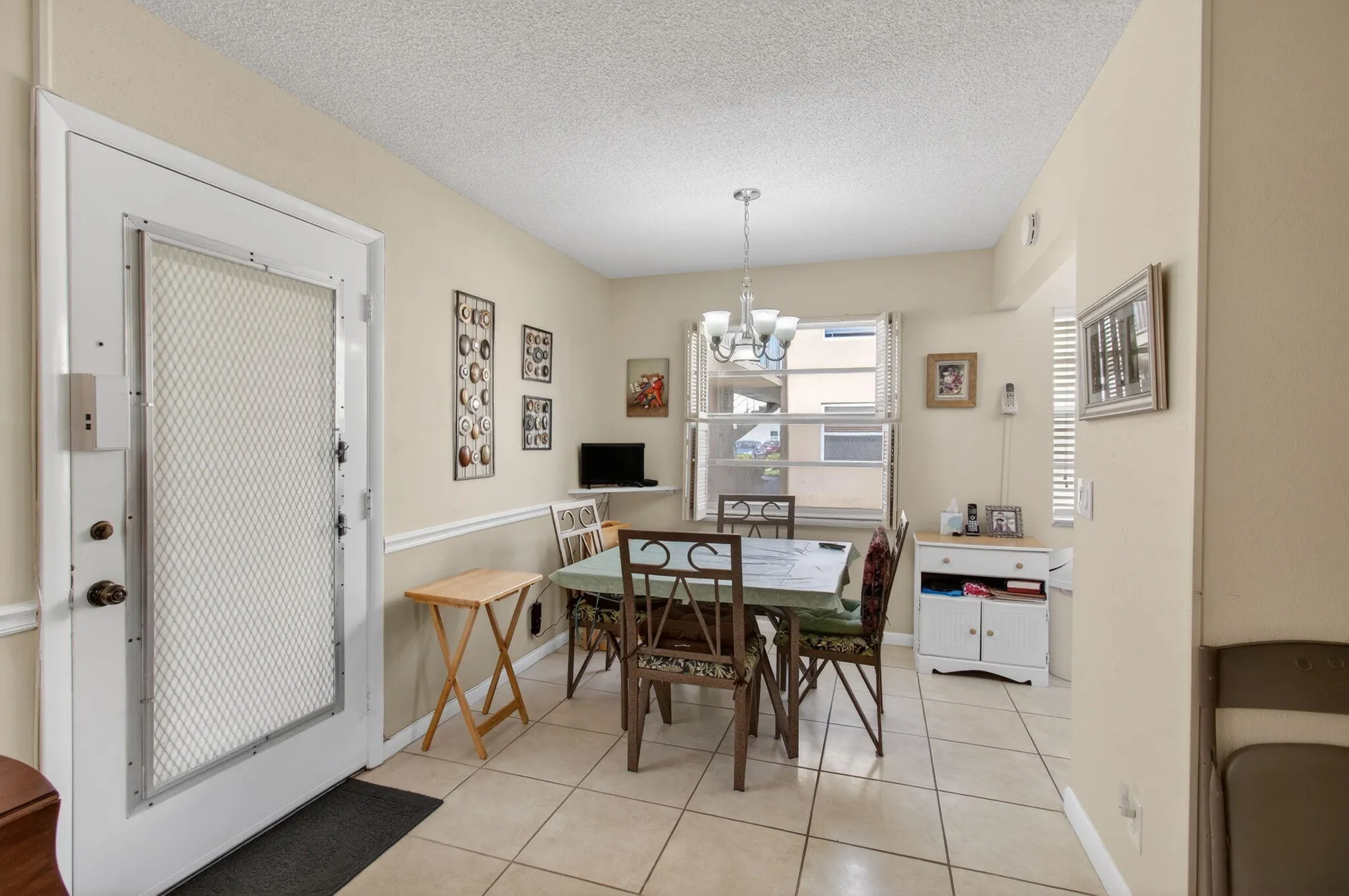 Property Slideshow image 12 of 50 | 773 burgundy q, Delray Beach, FL, 33484