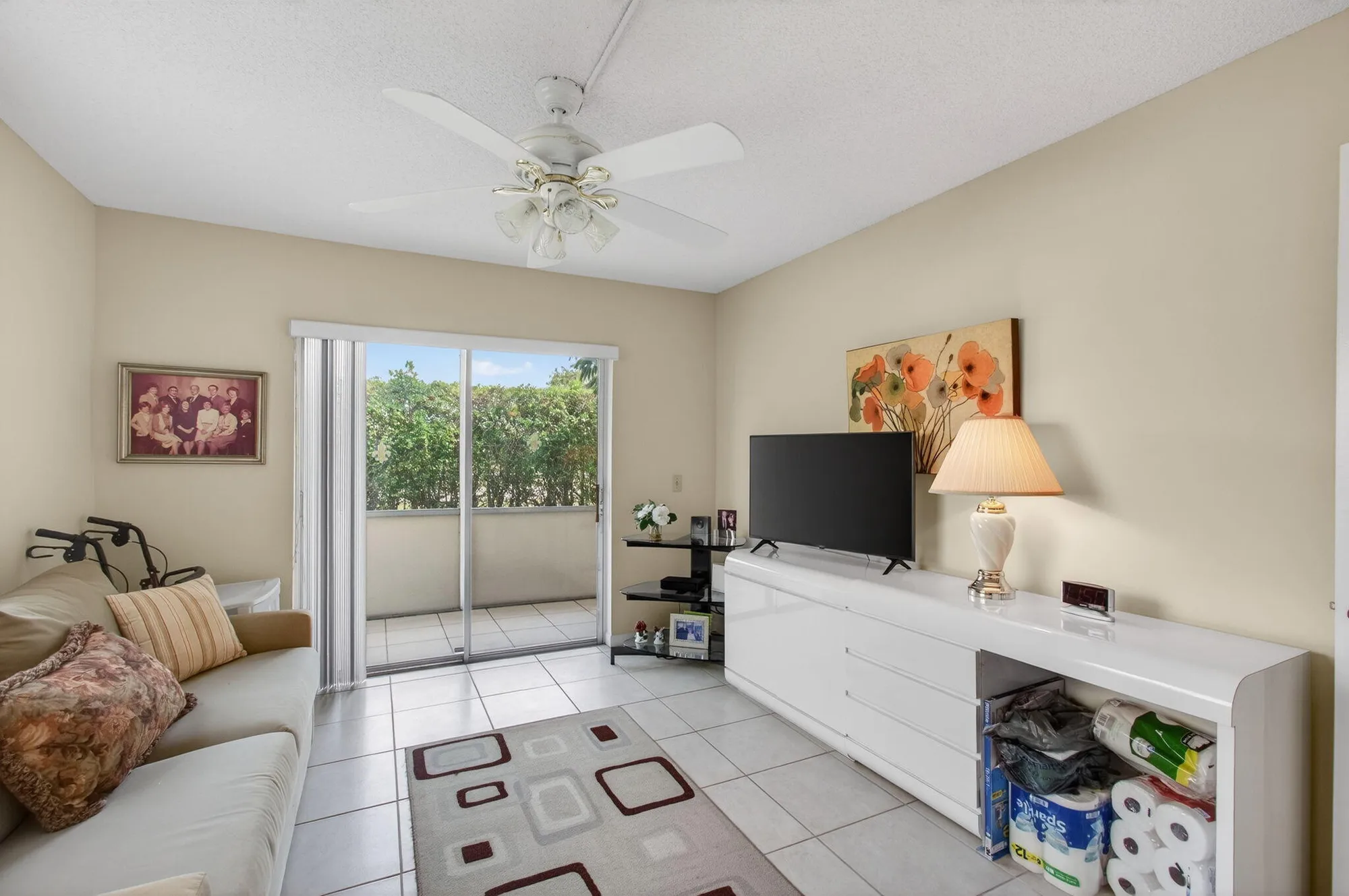 Property Slideshow image 29 of 50 | 773 burgundy q, Delray Beach, FL, 33484