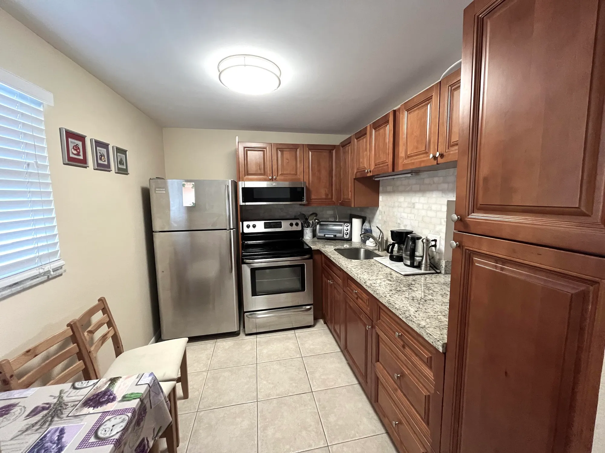 Property Slideshow image 2 of 33 | 330 ne 26th ave apt 406, Boynton Beach, FL, 33435