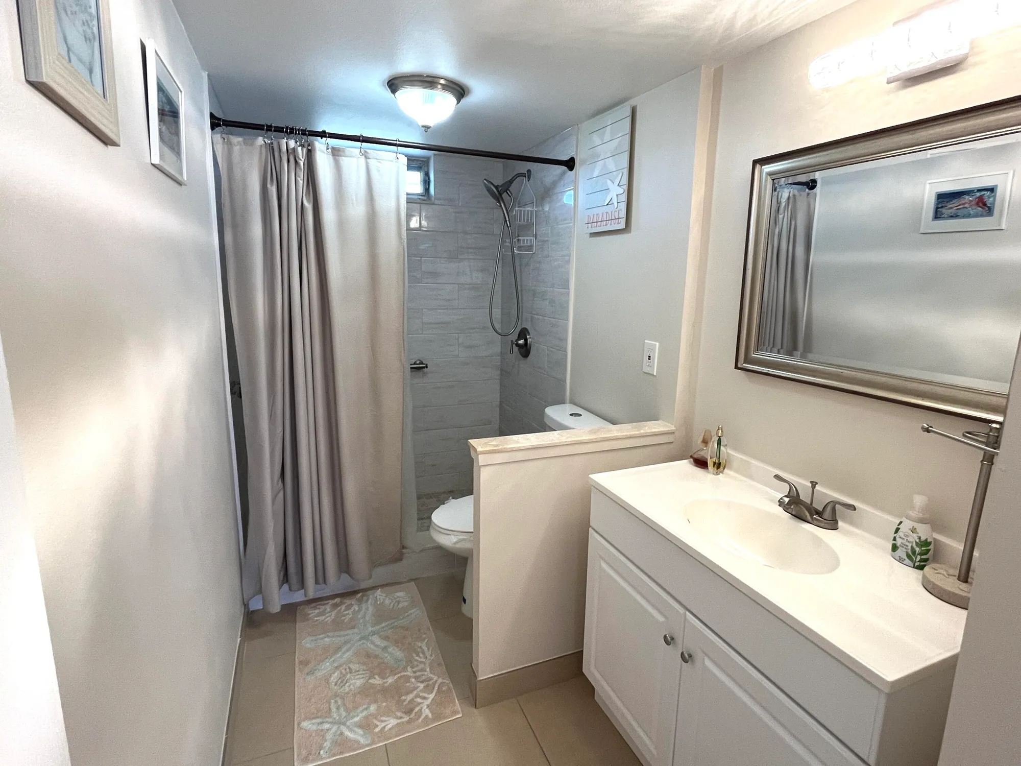 Property Slideshow image 13 of 33 | 330 ne 26th ave apt 406, Boynton Beach, FL, 33435