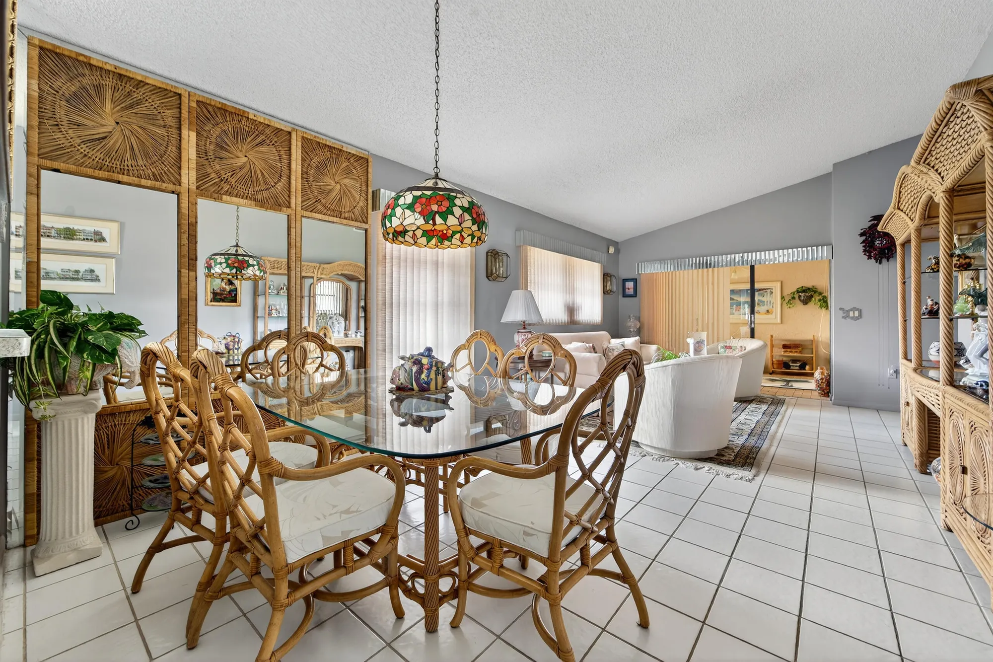 Property Slideshow image 7 of 49 | 6215 kings gate cir, Delray Beach, FL, 33484