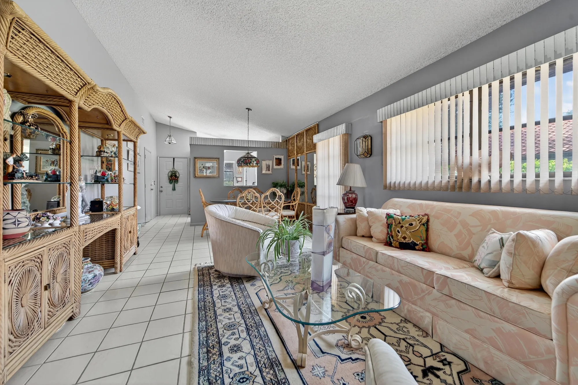 Property Slideshow image 9 of 49 | 6215 kings gate cir, Delray Beach, FL, 33484