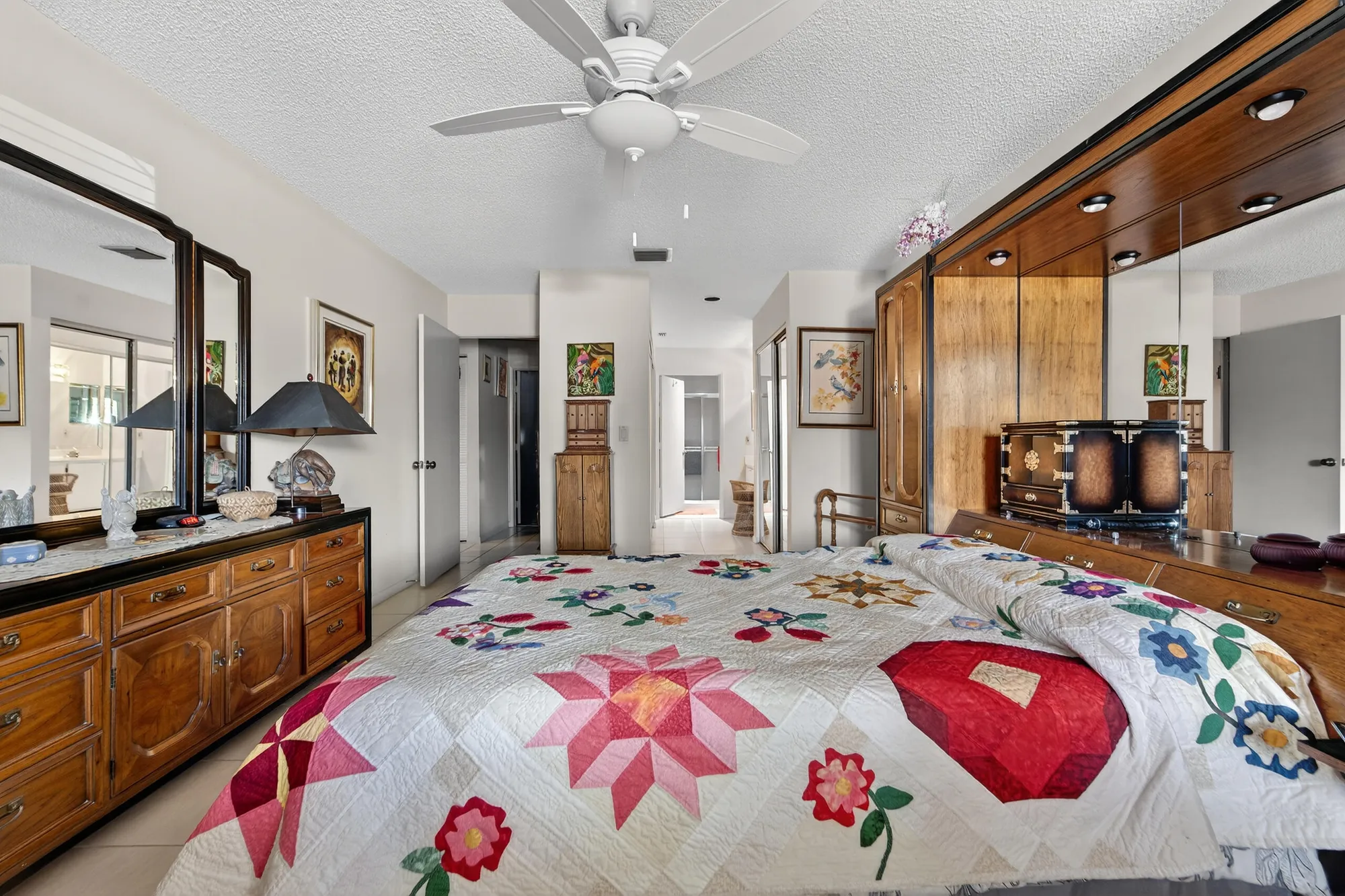 Property Slideshow image 15 of 49 | 6215 kings gate cir, Delray Beach, FL, 33484