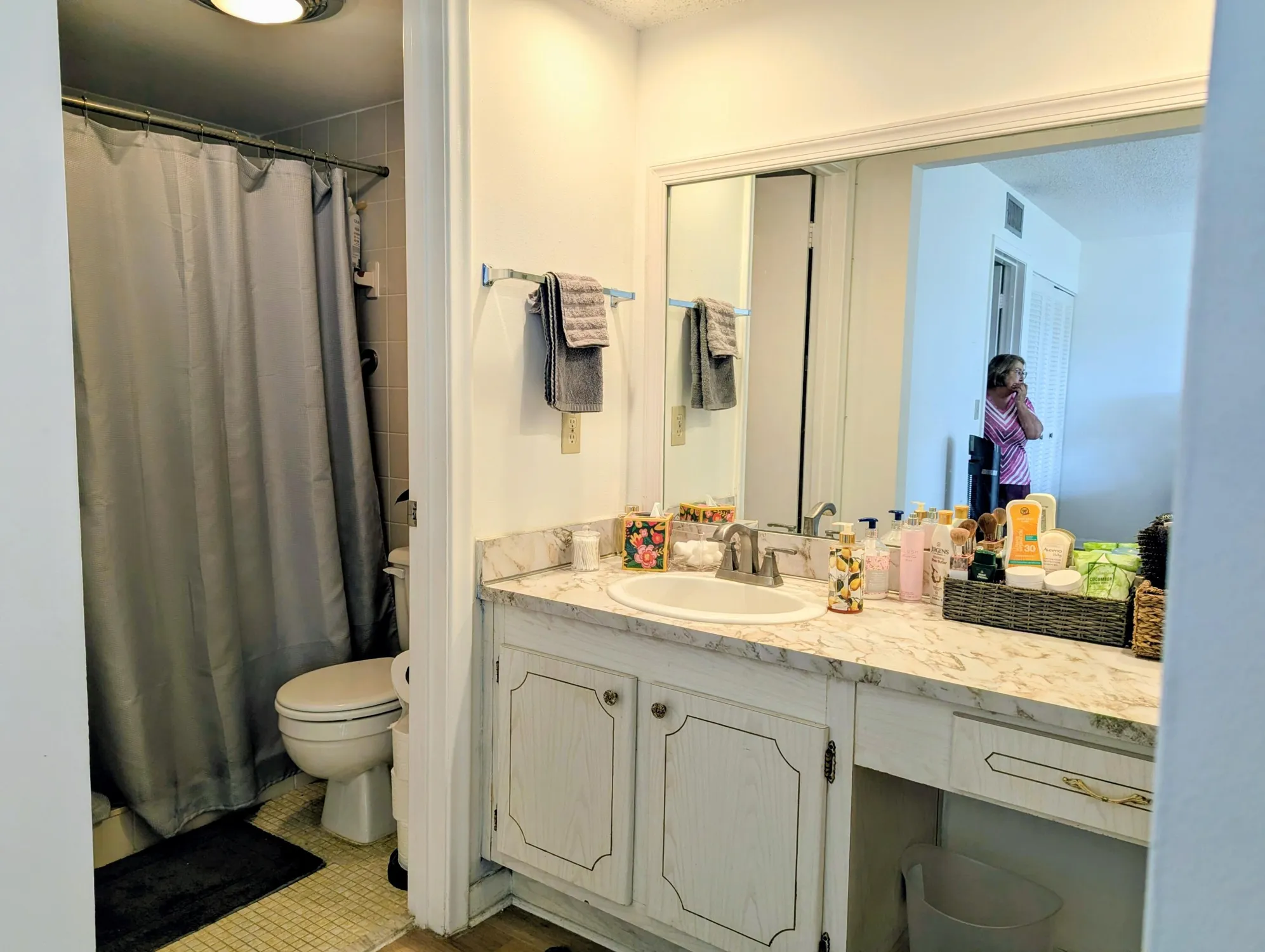 Property Slideshow image 10 of 30 | 111 greenbrier b, West Palm Beach, FL, 33417